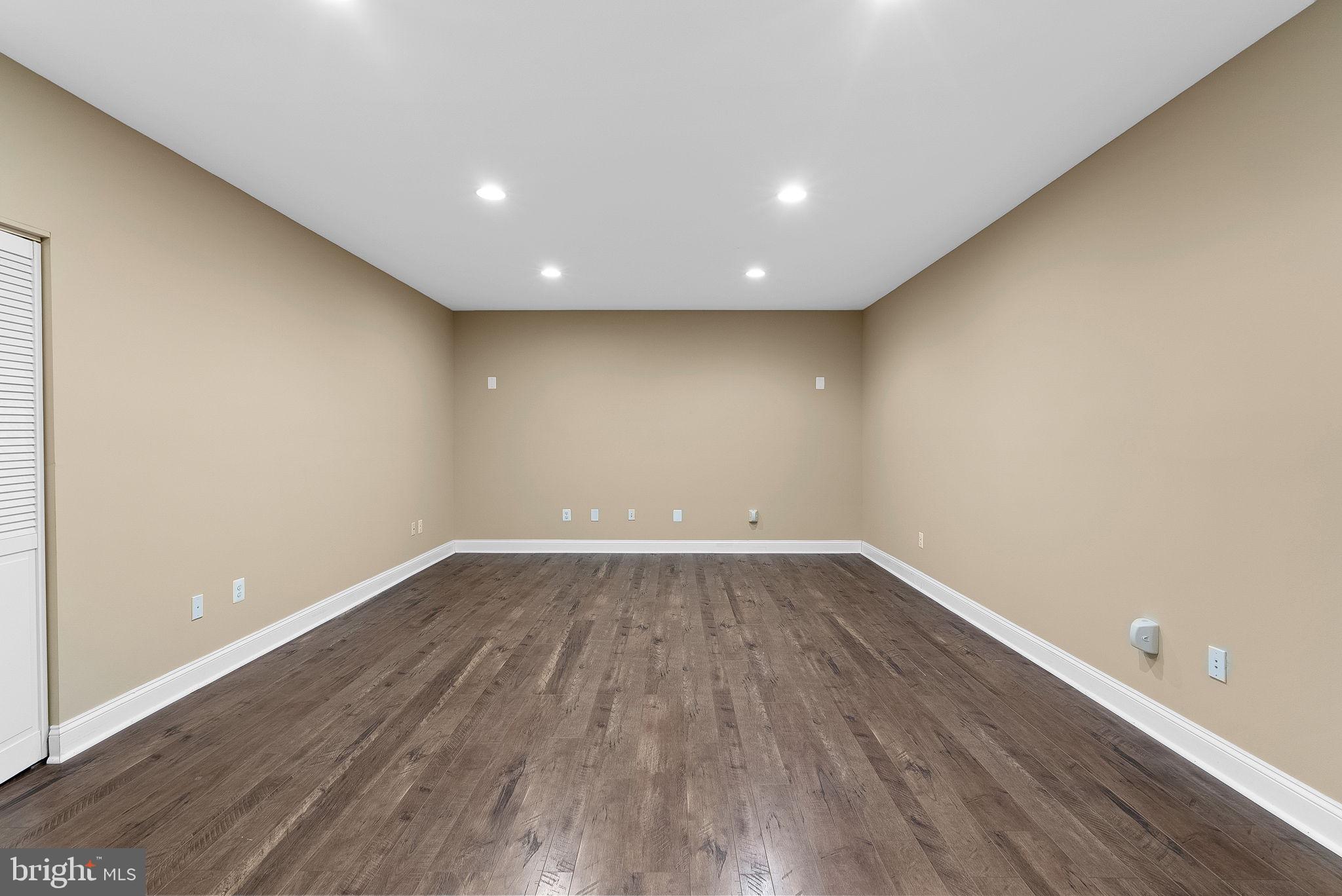 HERITAGE HEIGHTS - Residential