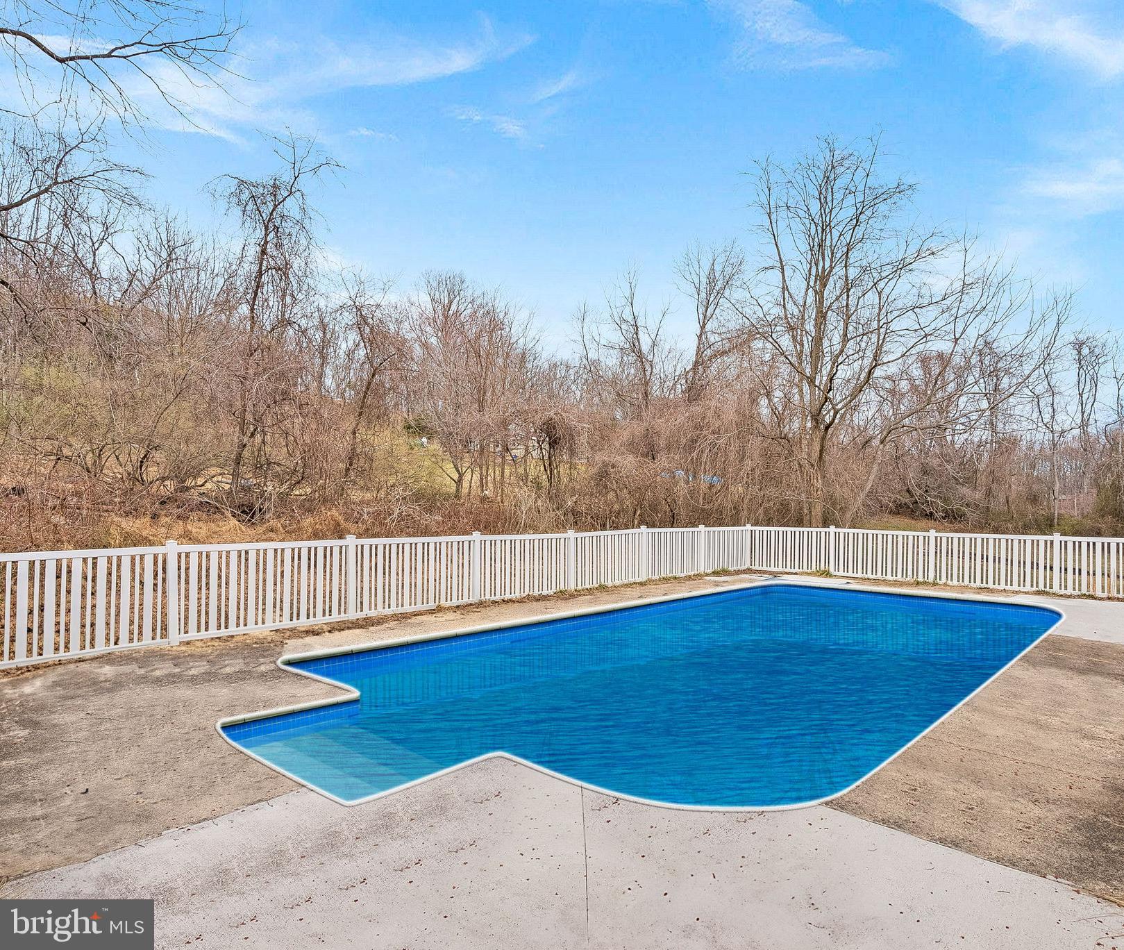 HERITAGE HEIGHTS - Residential