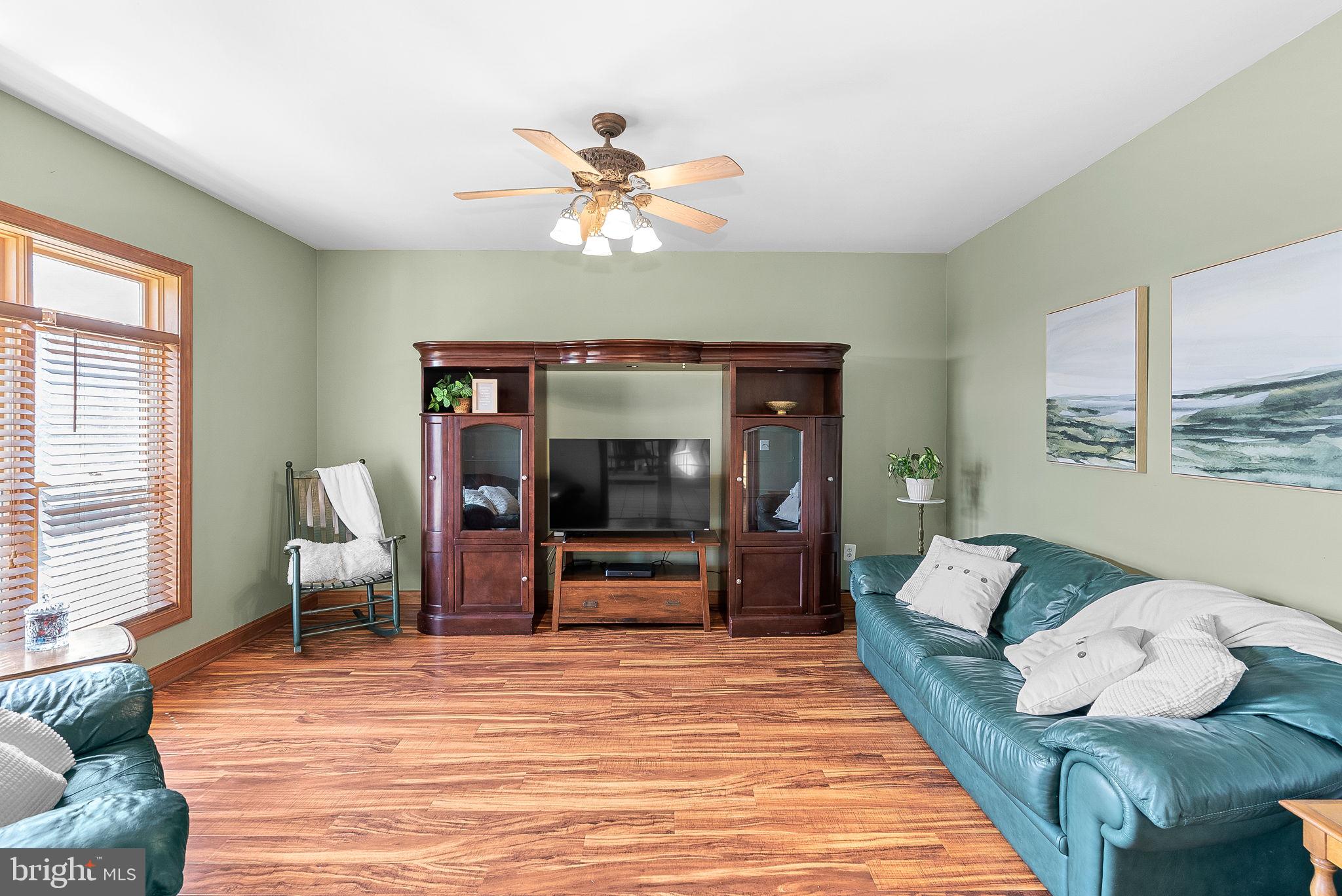 HERITAGE HEIGHTS - Residential