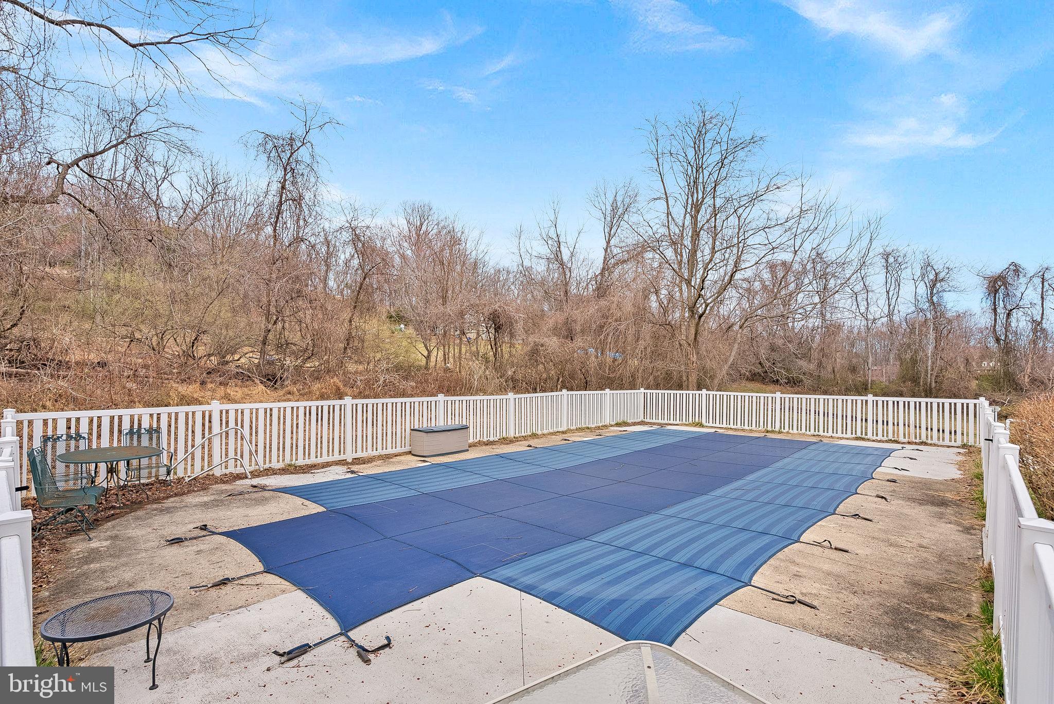 HERITAGE HEIGHTS - Residential