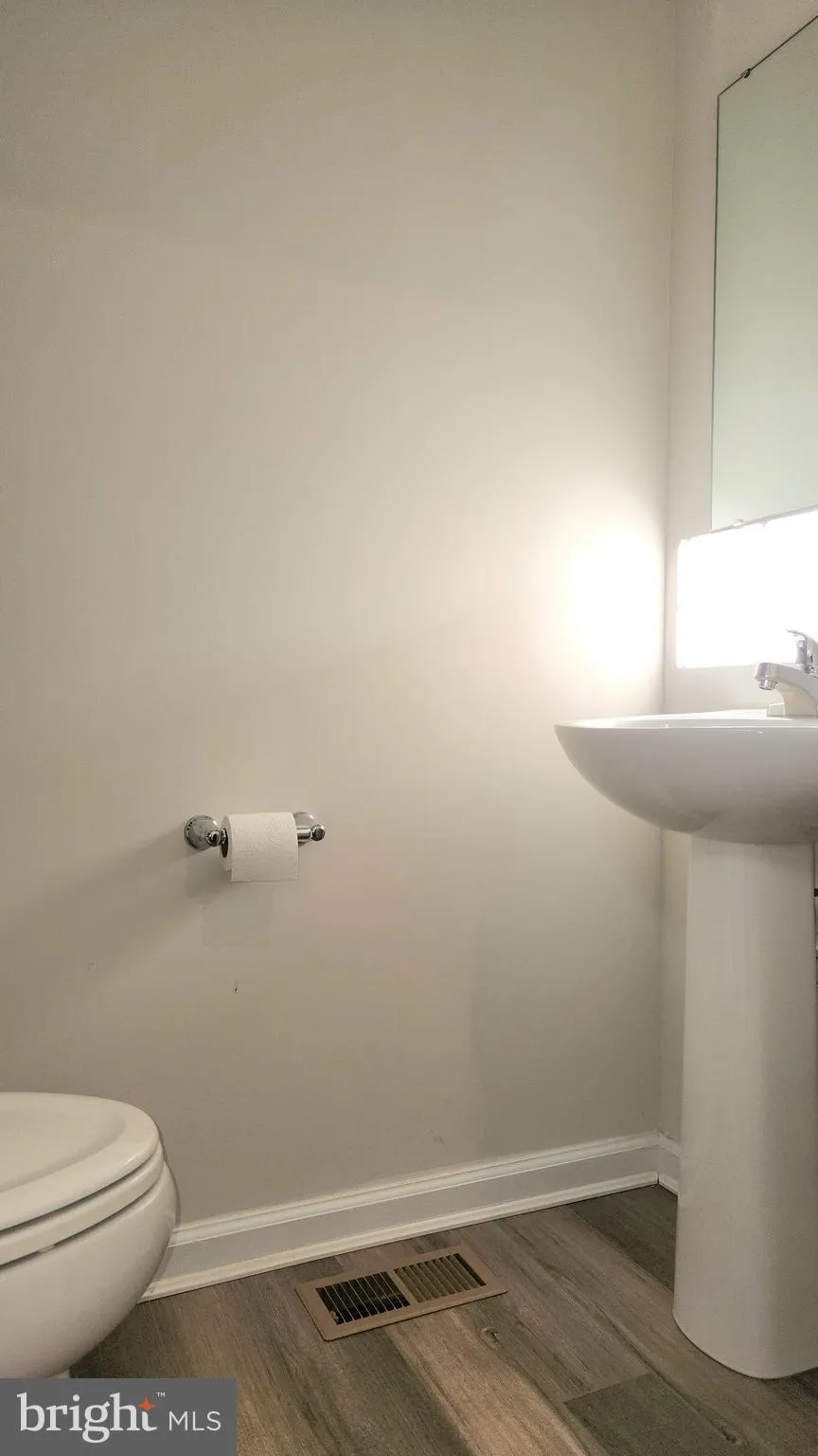 Elkton, Maryland 21921, United States, 3 Bedrooms Bedrooms, ,3 BathroomsBathrooms,Residential,Pending,26863