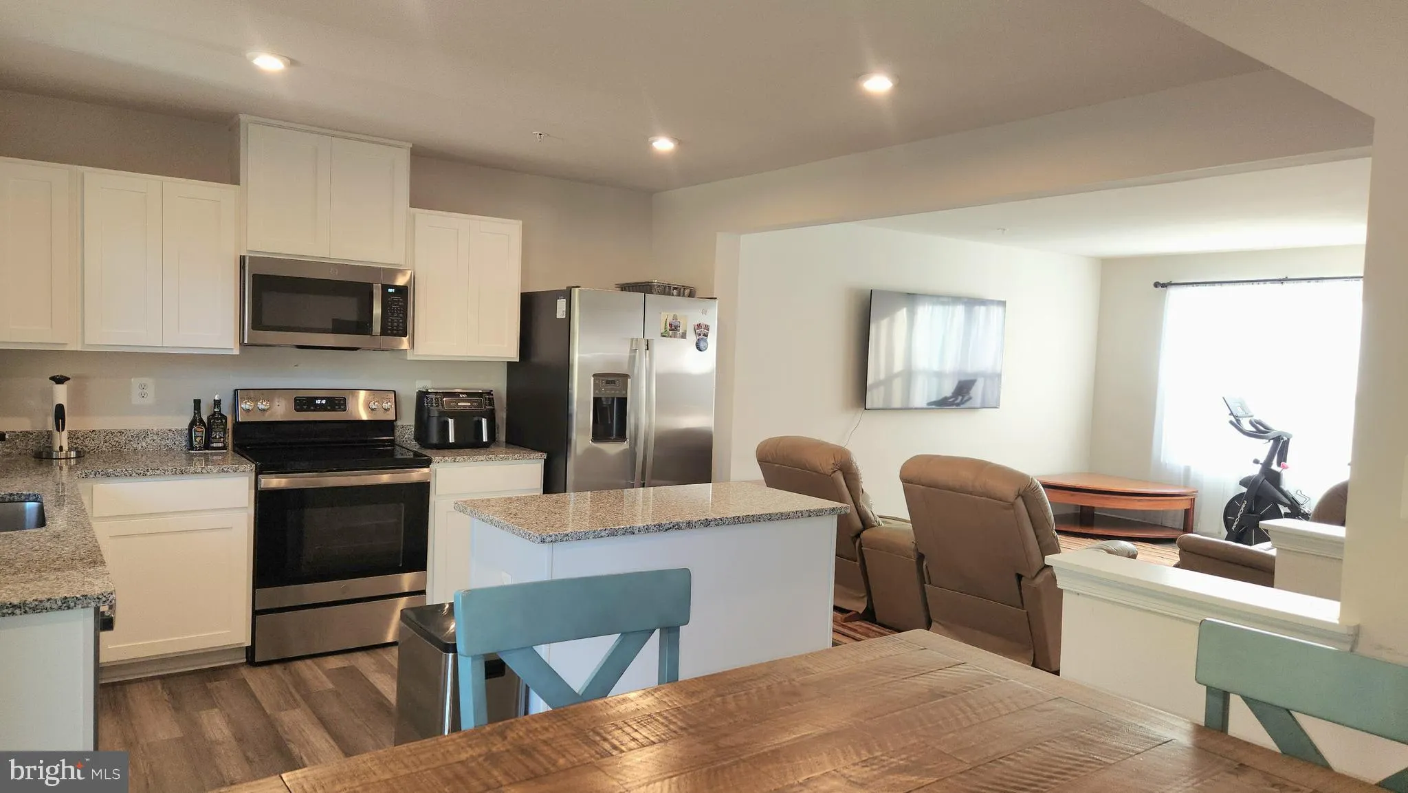 Elkton, Maryland 21921, United States, 3 Bedrooms Bedrooms, ,3 BathroomsBathrooms,Residential,Pending,26863