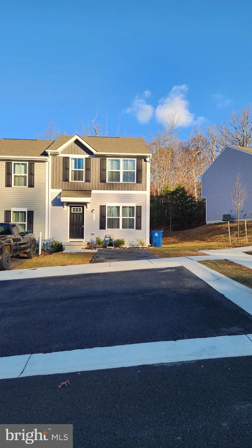 Elkton, Maryland 21921, United States, 3 Bedrooms Bedrooms, ,3 BathroomsBathrooms,Residential,Pending,26863