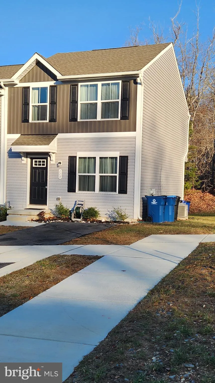 Elkton, Maryland 21921, United States, 3 Bedrooms Bedrooms, ,3 BathroomsBathrooms,Residential,Pending,26863