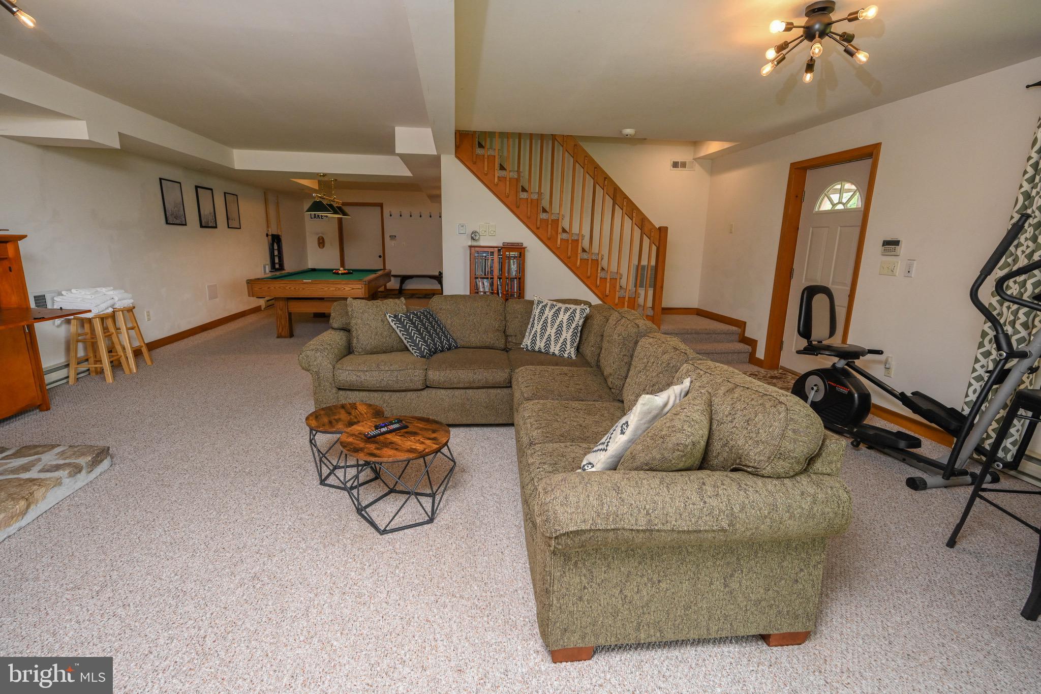 VALLEY VIEW - Residential