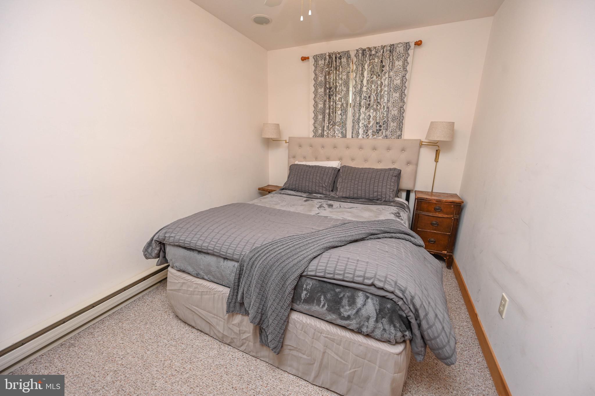 VALLEY VIEW - Residential