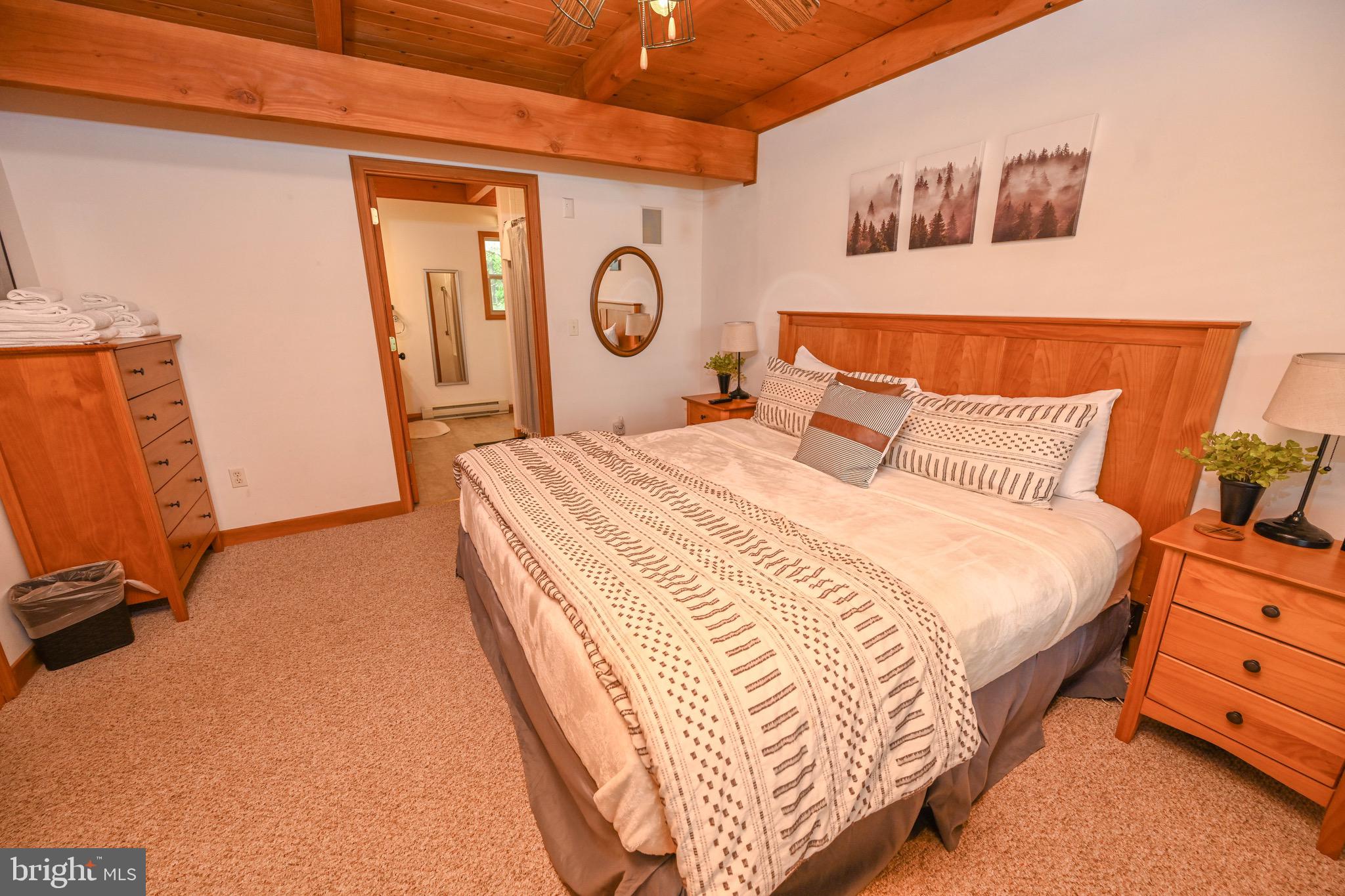 VALLEY VIEW - Residential