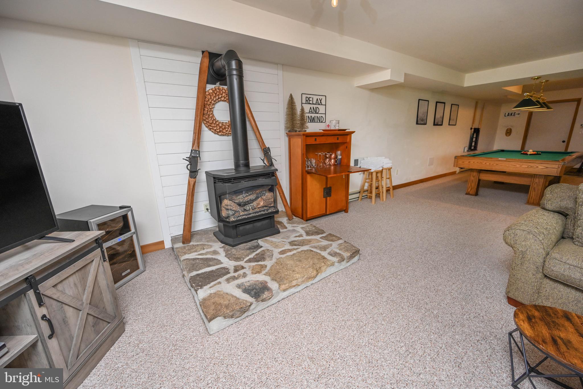 VALLEY VIEW - Residential