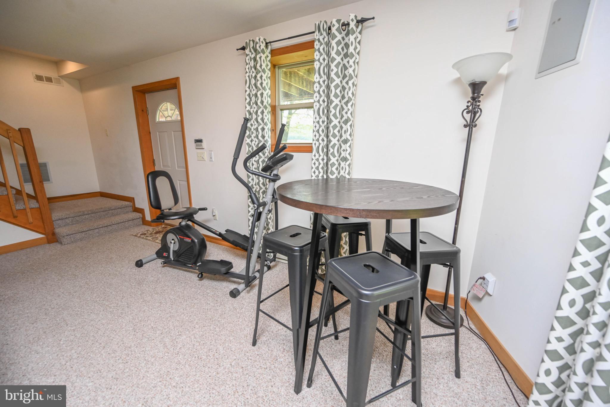 VALLEY VIEW - Residential