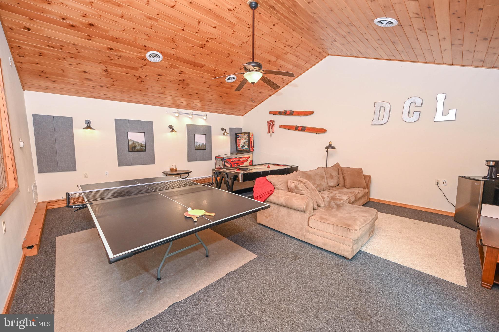 VALLEY VIEW - Residential