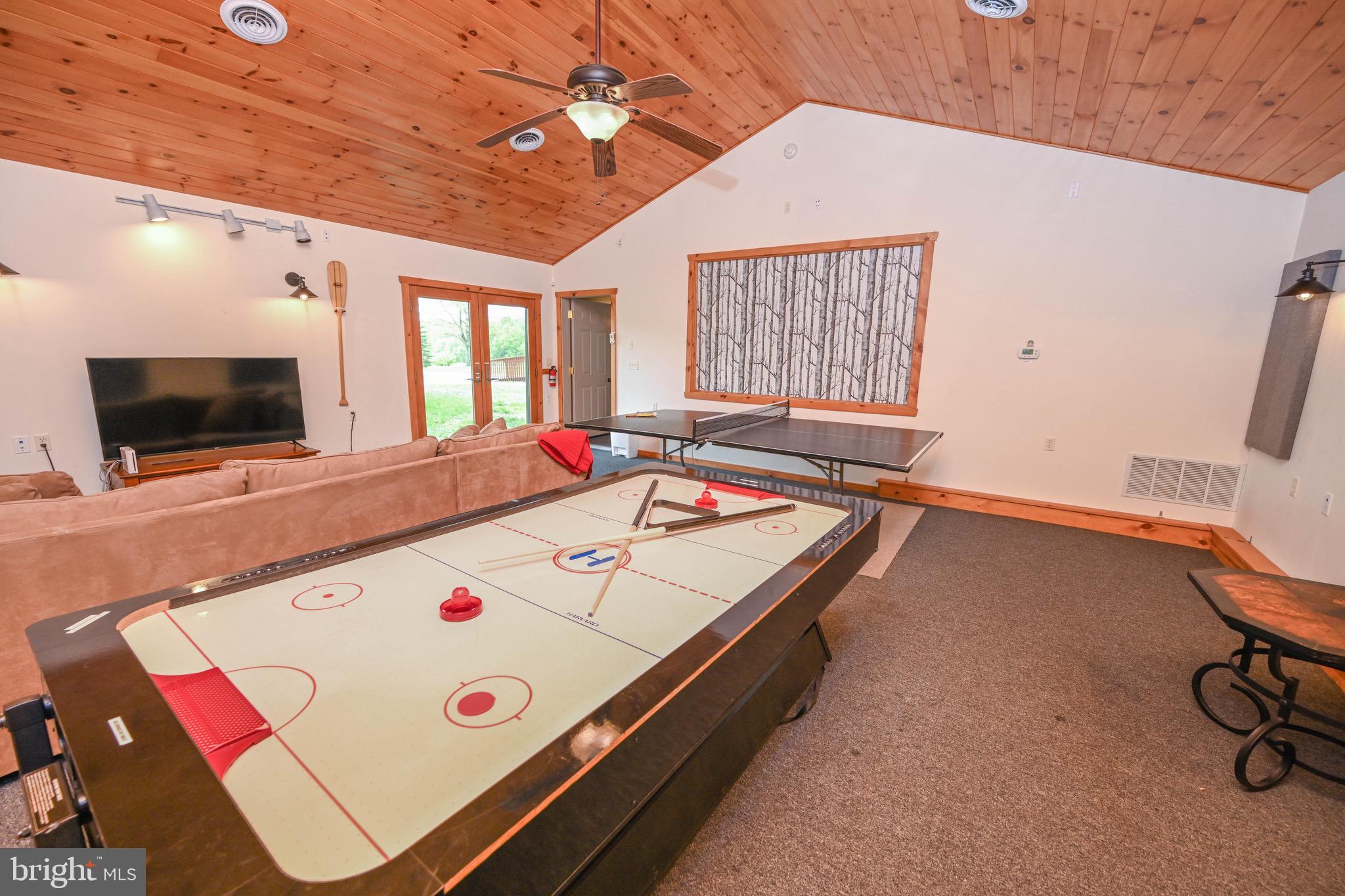 VALLEY VIEW - Residential