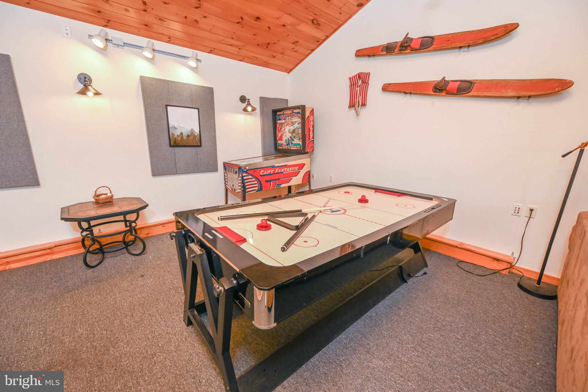 VALLEY VIEW - Residential