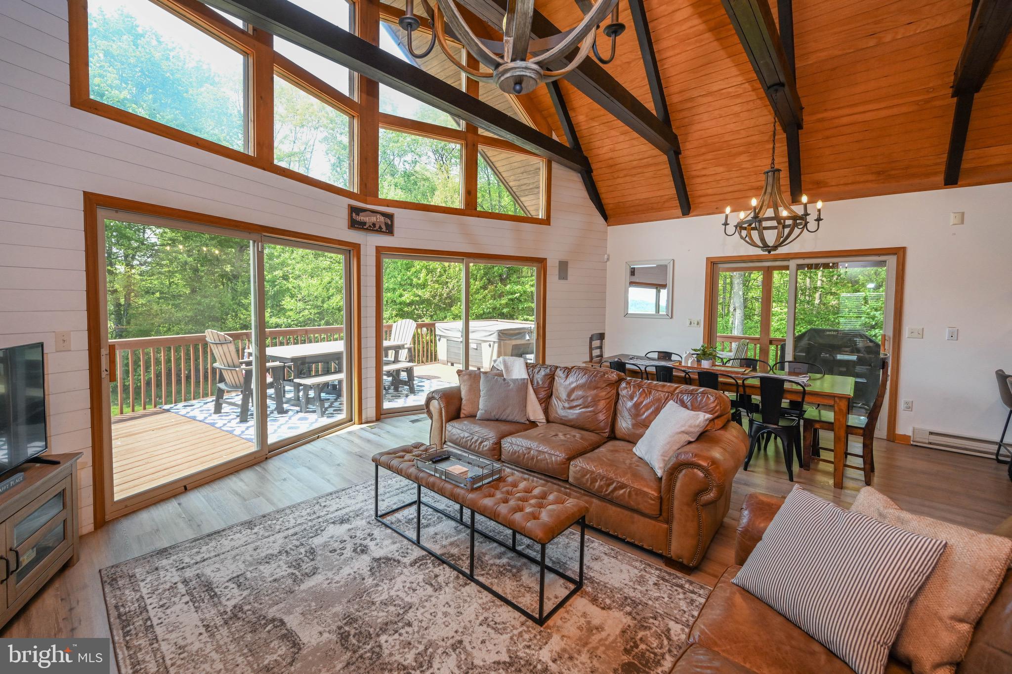 VALLEY VIEW - Residential