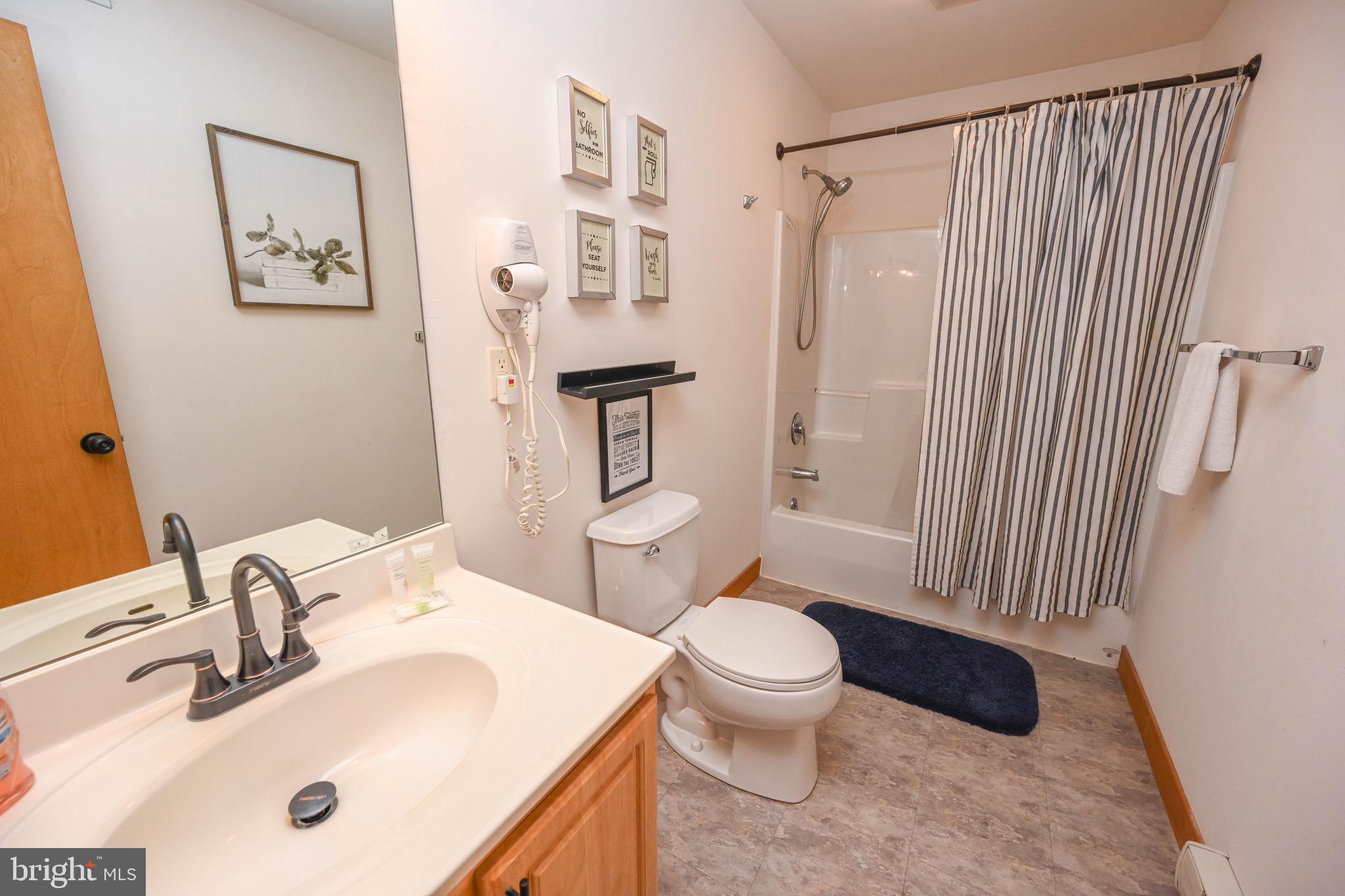 VALLEY VIEW - Residential