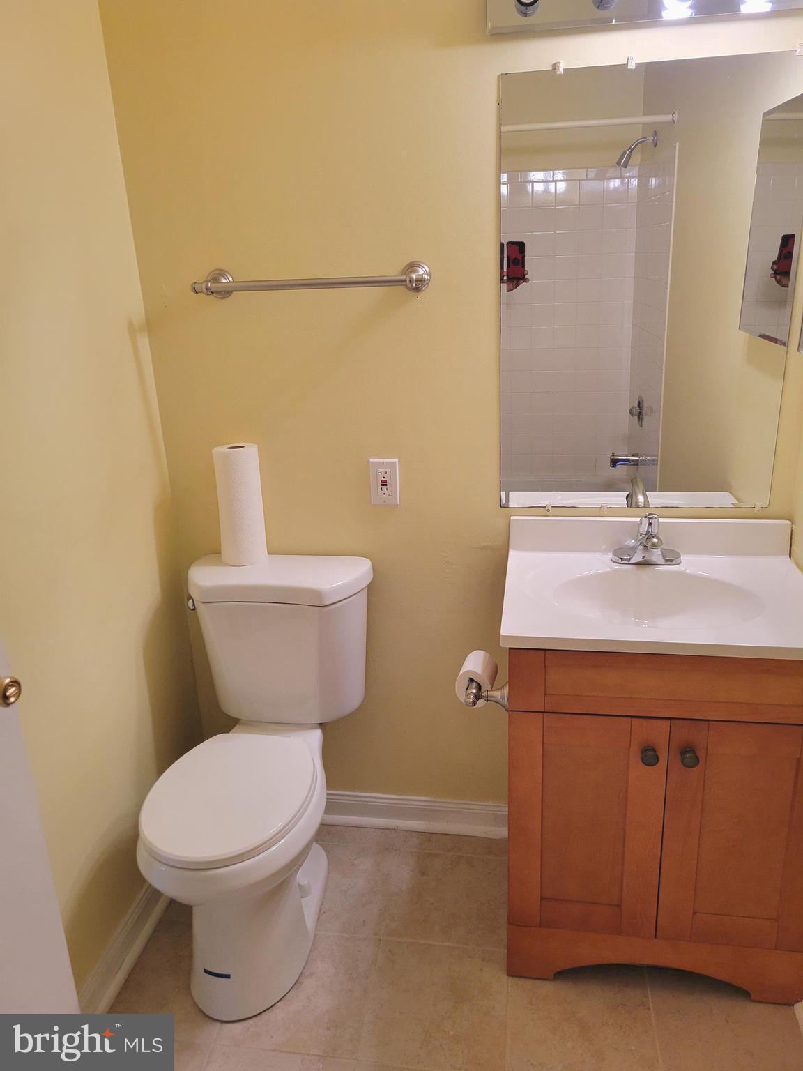 LAKE VILLAGE MANOR - Residential