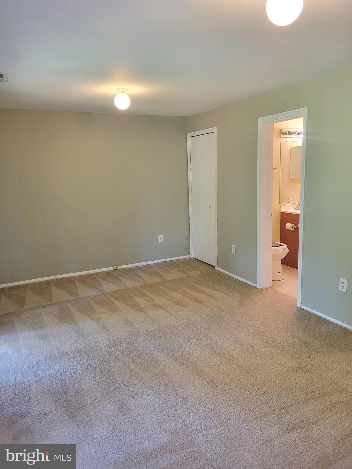 LAKE VILLAGE MANOR - Residential