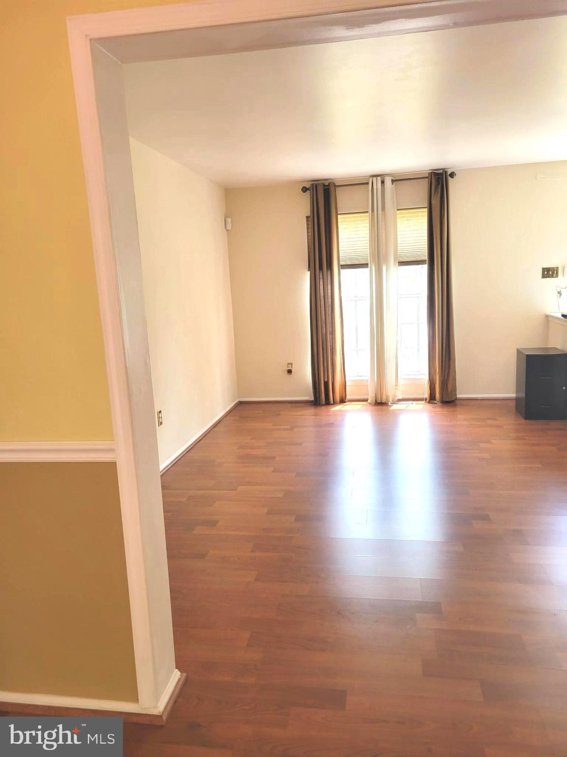 LAKE VILLAGE MANOR - Residential