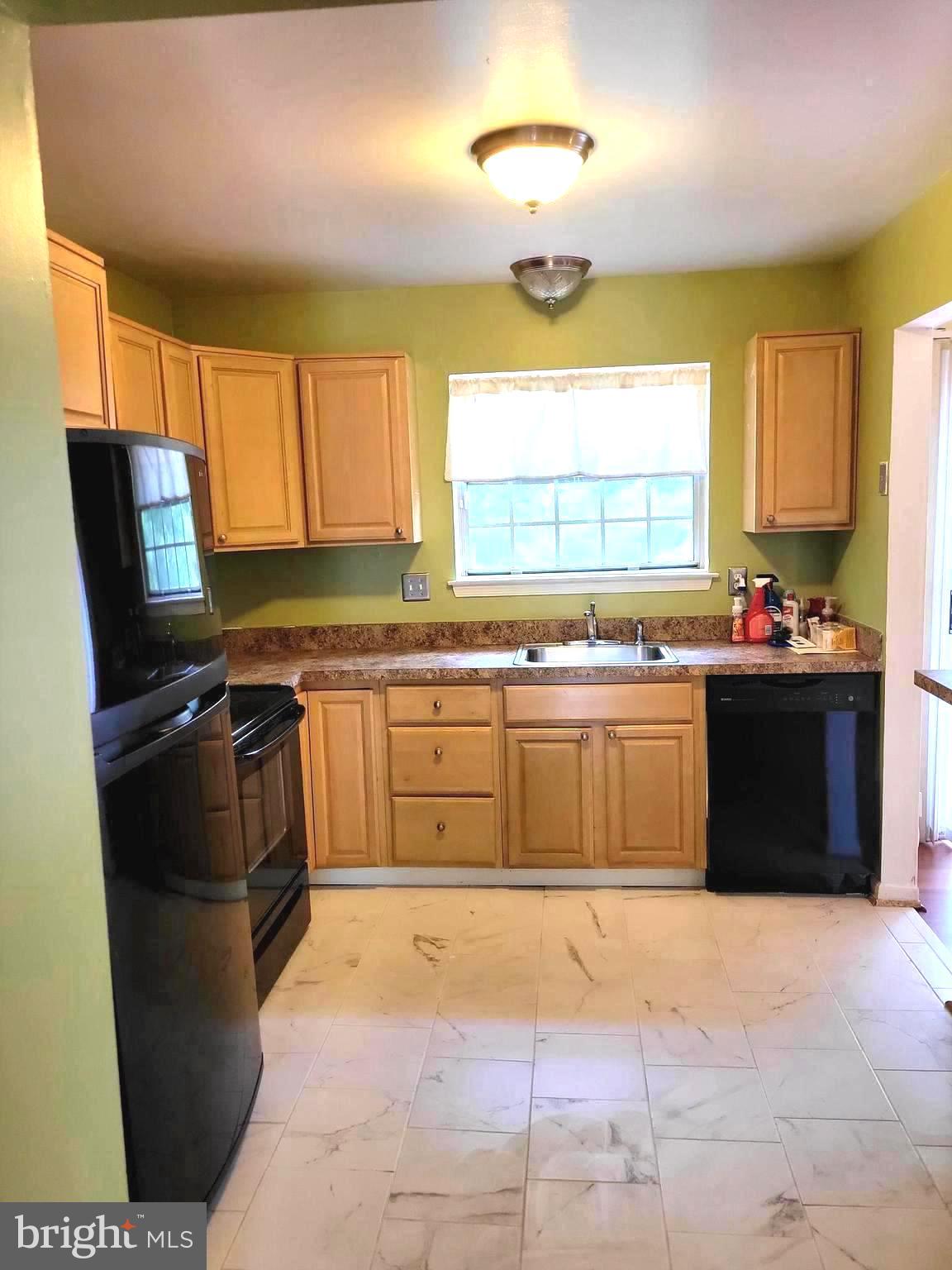 LAKE VILLAGE MANOR - Residential