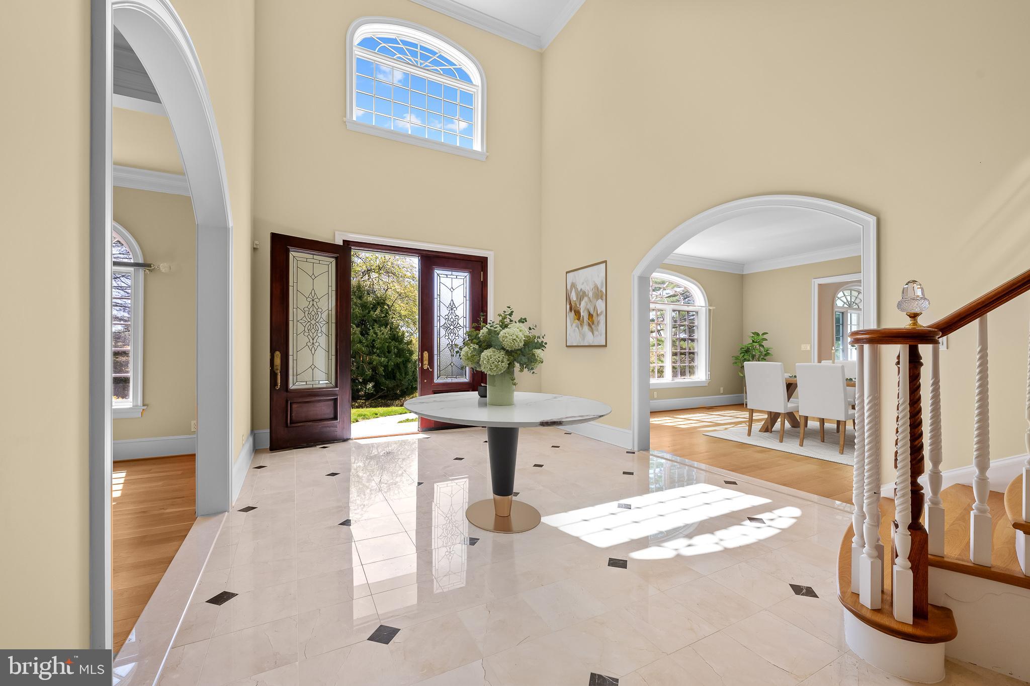 OWLS NEST - Residential