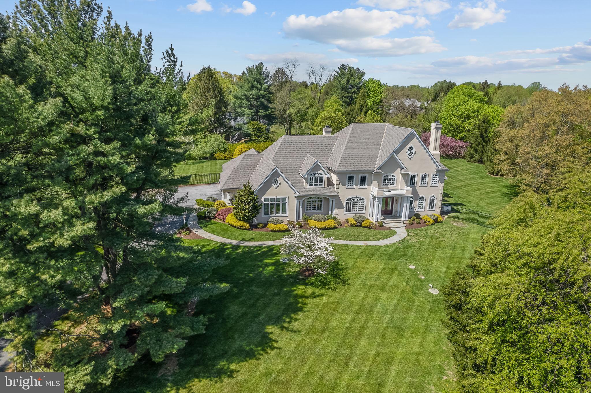 OWLS NEST - Residential