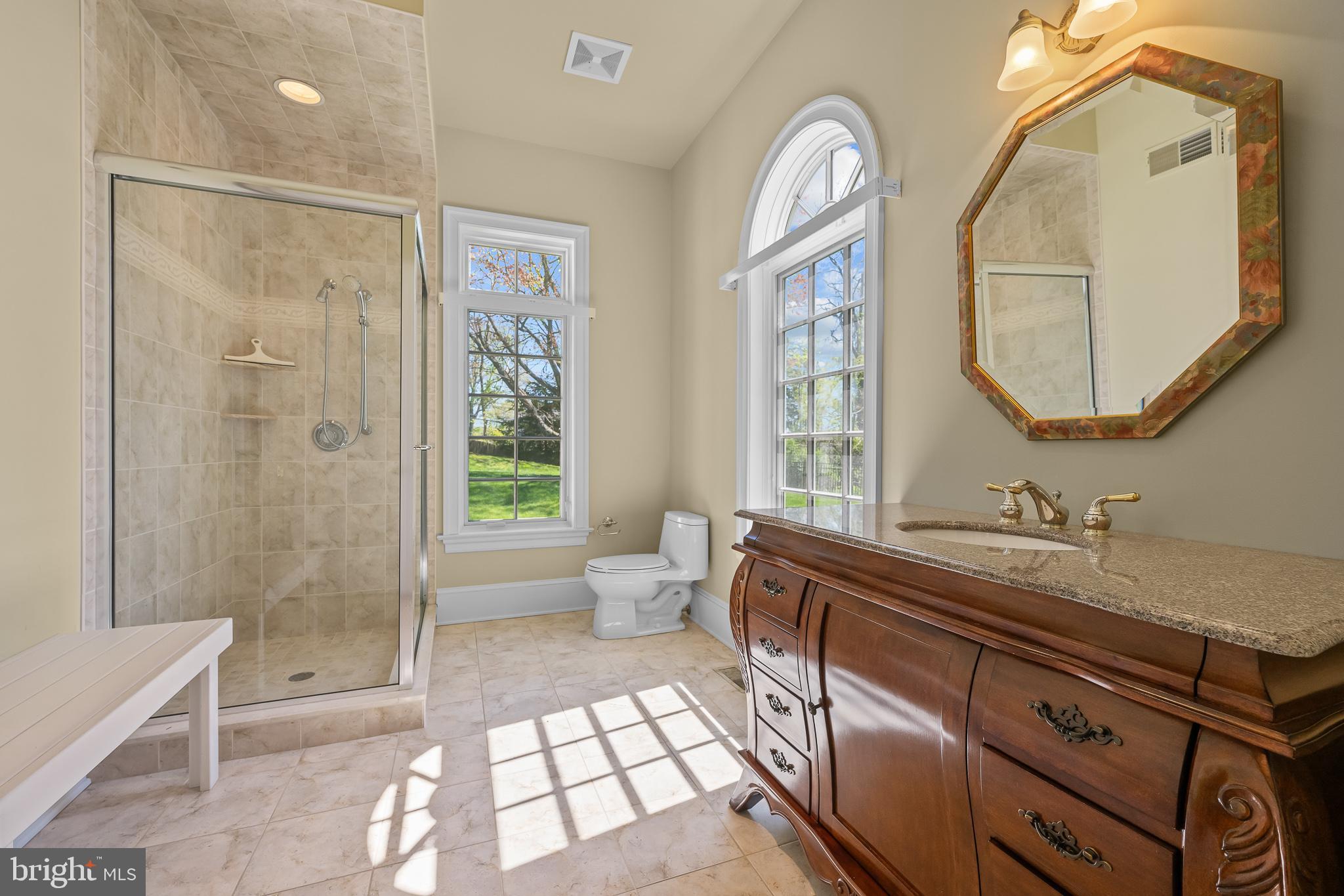 OWLS NEST - Residential