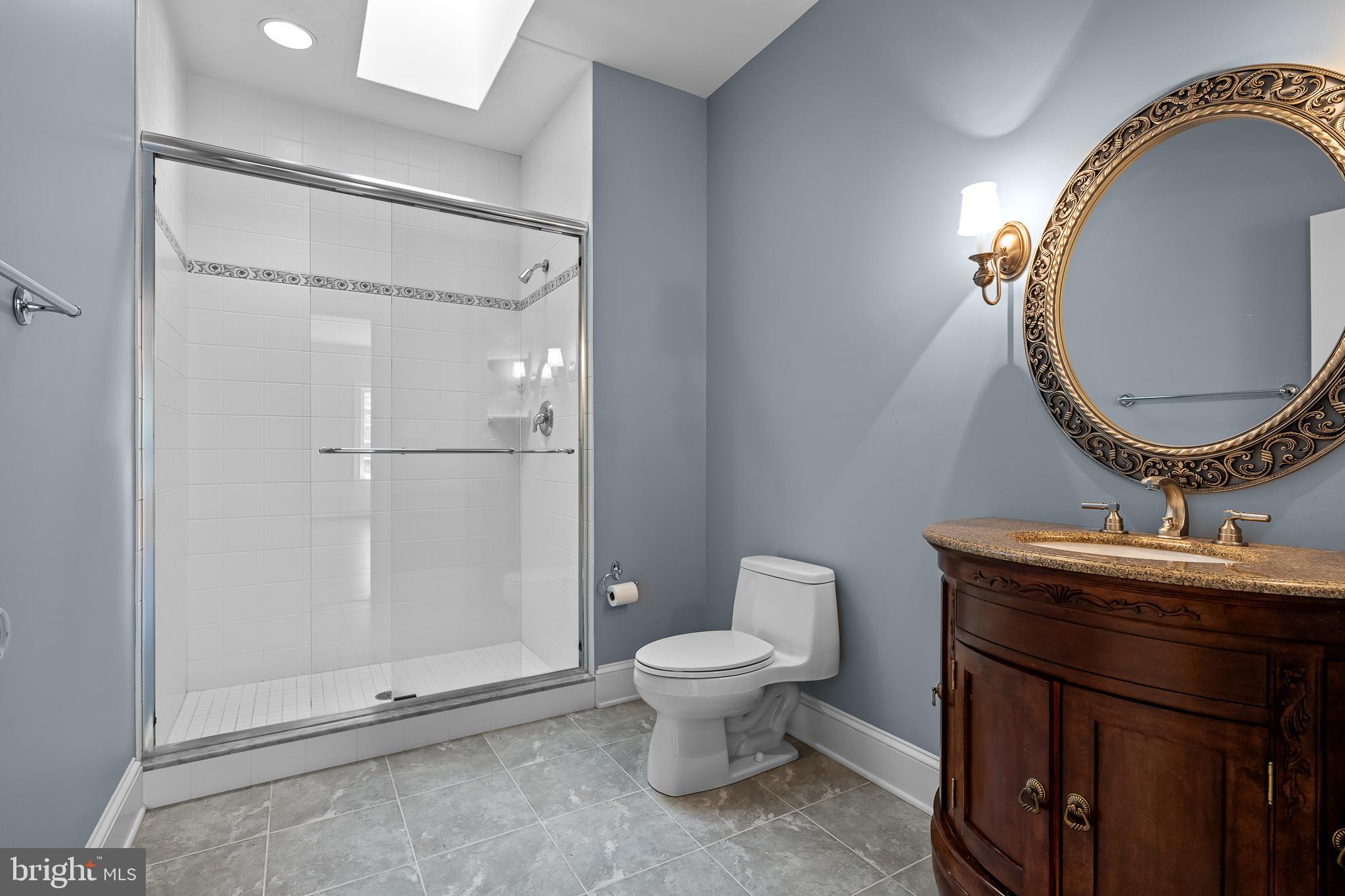 OWLS NEST - Residential