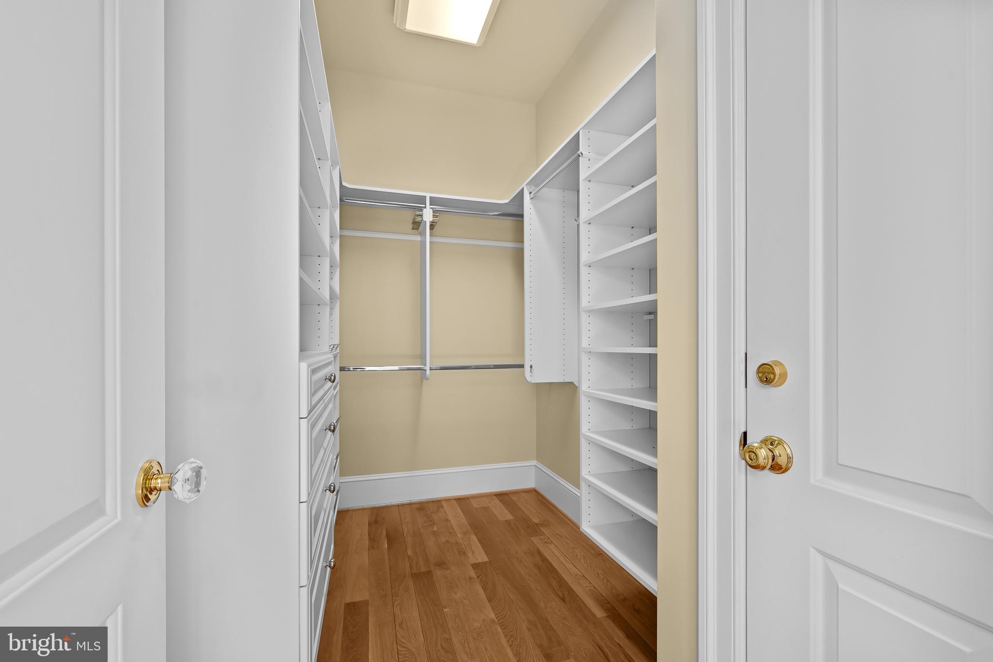 OWLS NEST - Residential