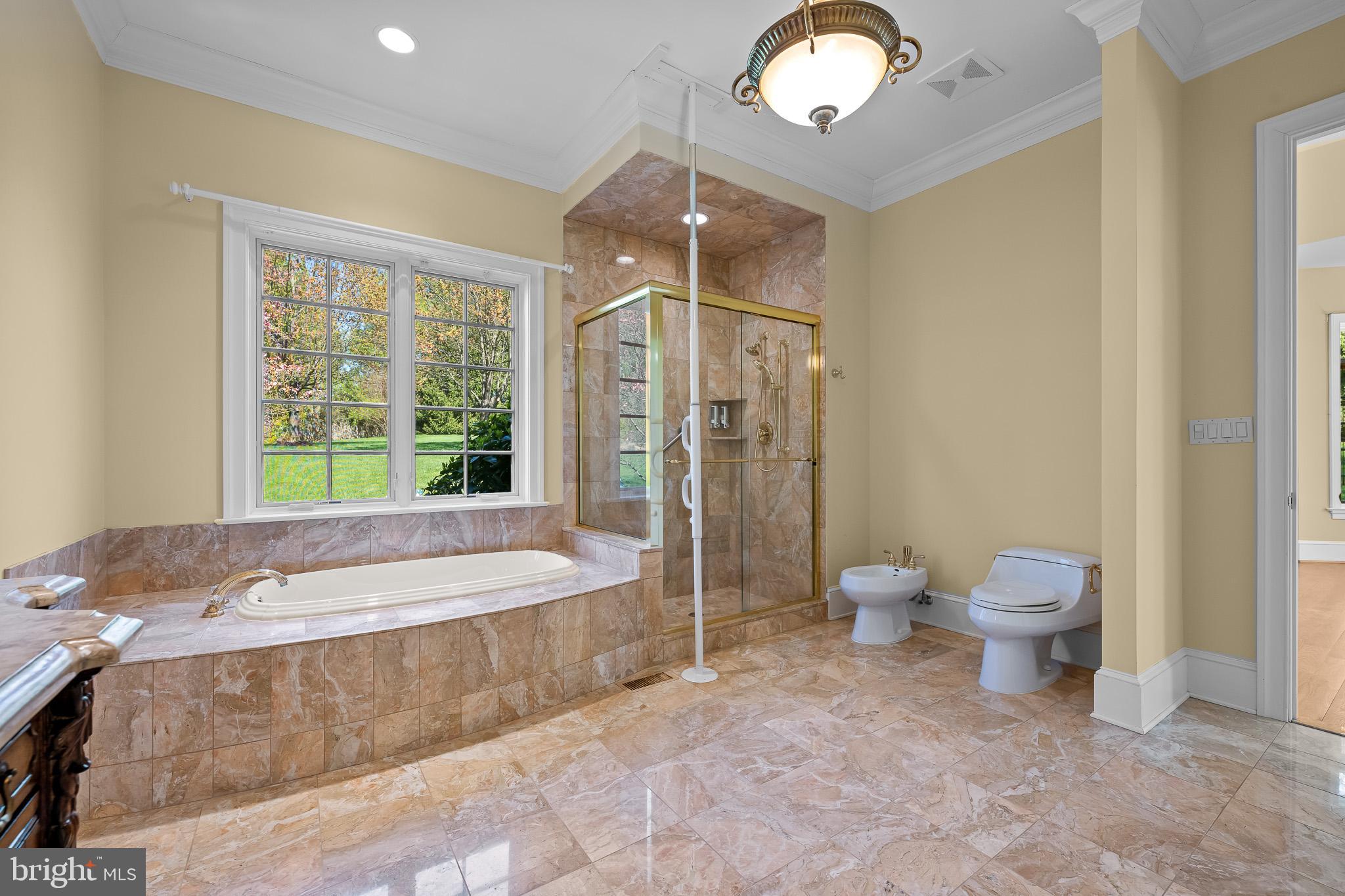 OWLS NEST - Residential