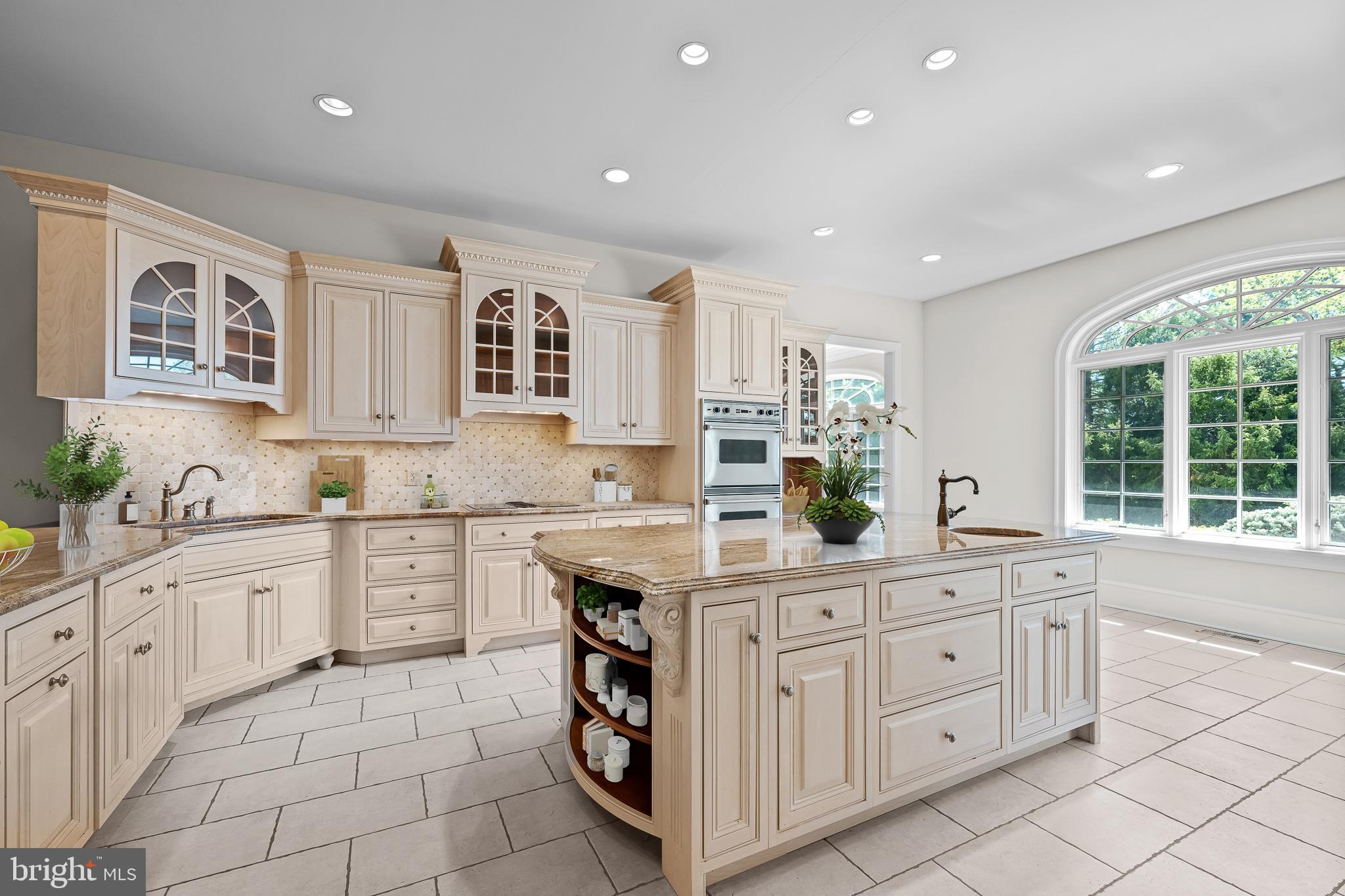 OWLS NEST - Residential