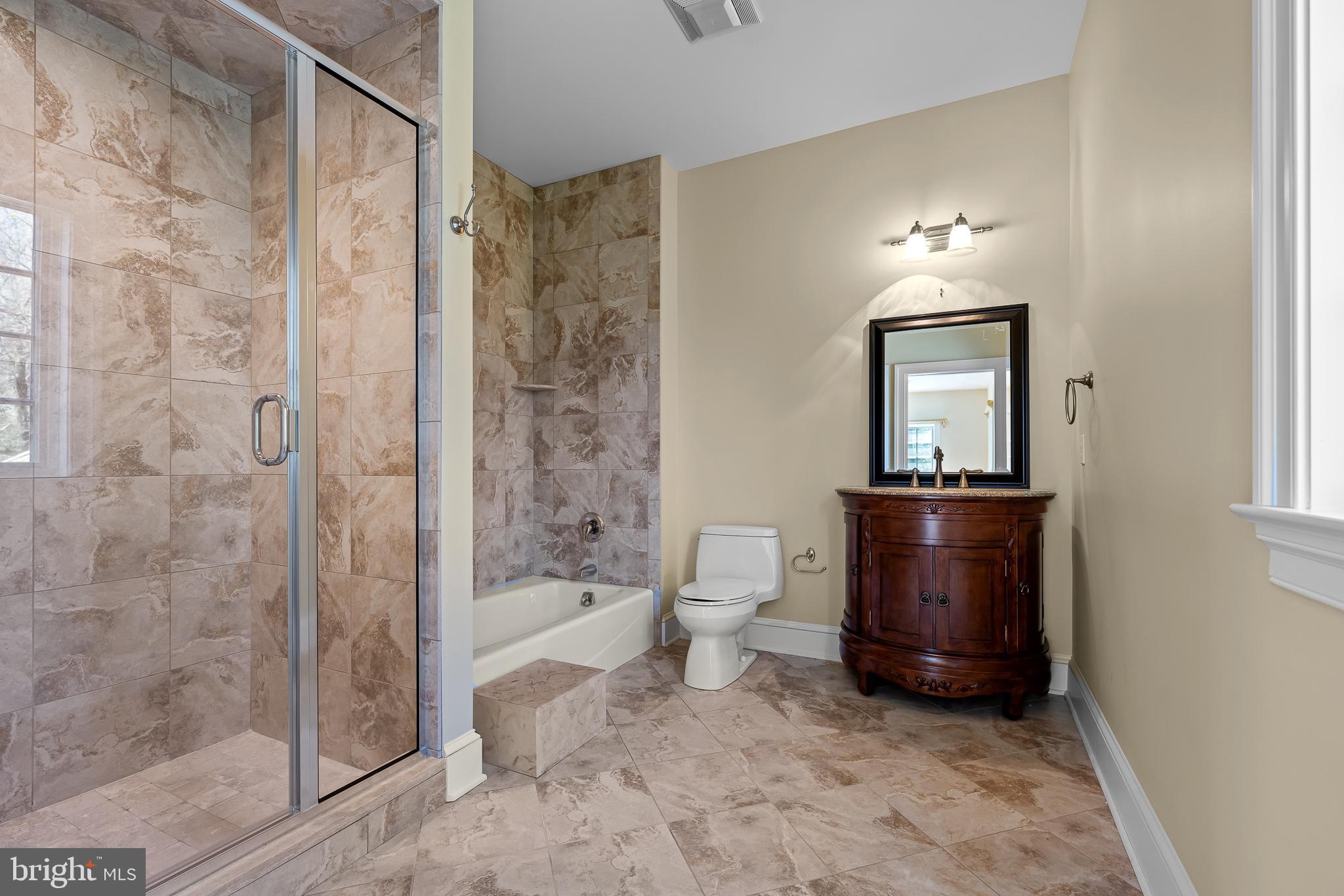 OWLS NEST - Residential