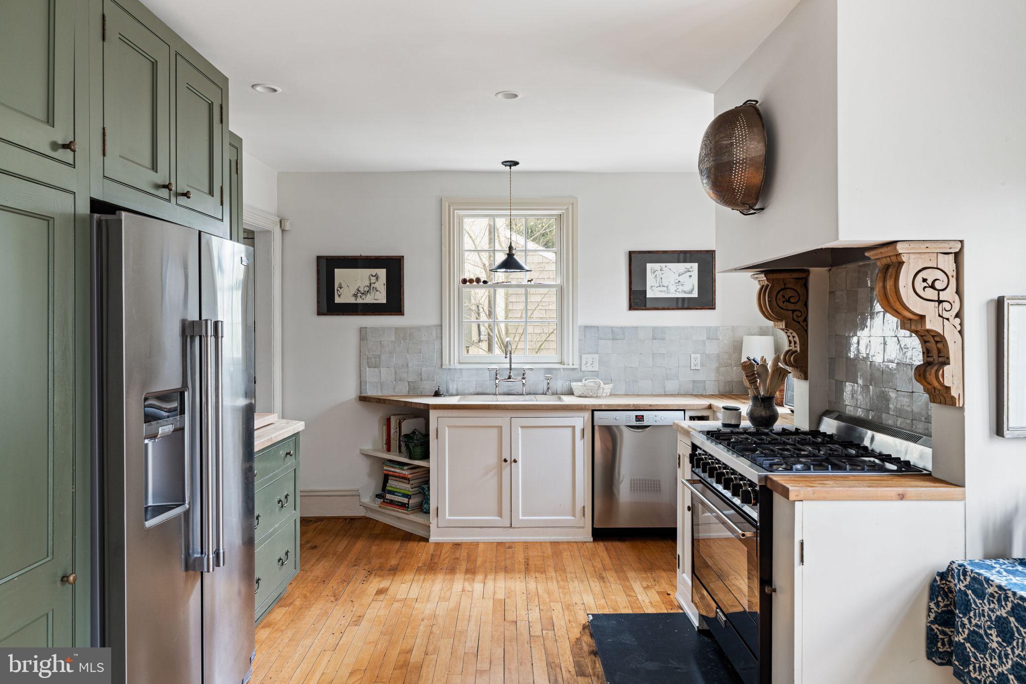 75 BETHLEHEM PIKE