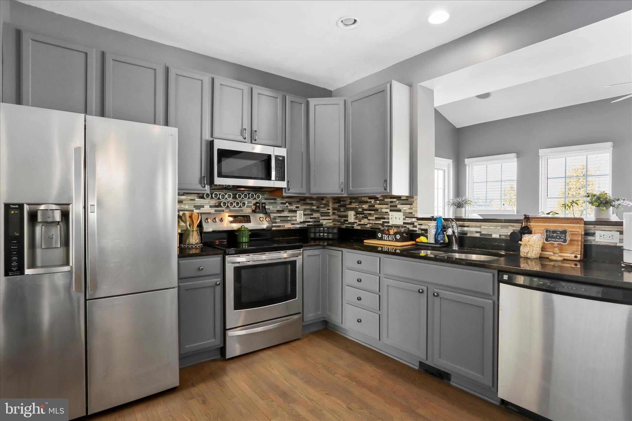 MADDEX FARM - Residential