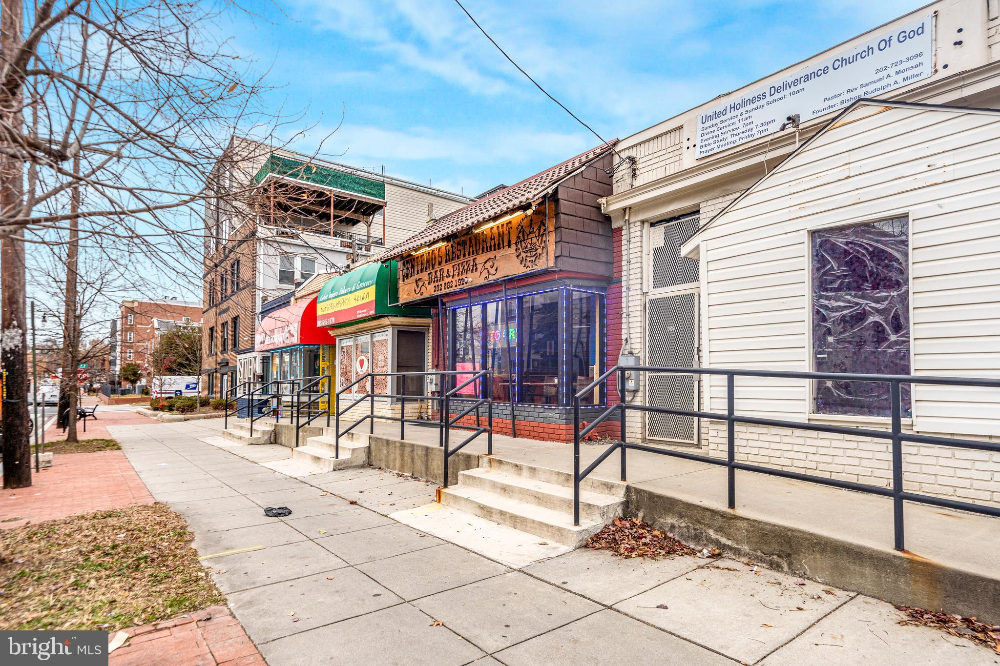 827 KENNEDY STREET NW