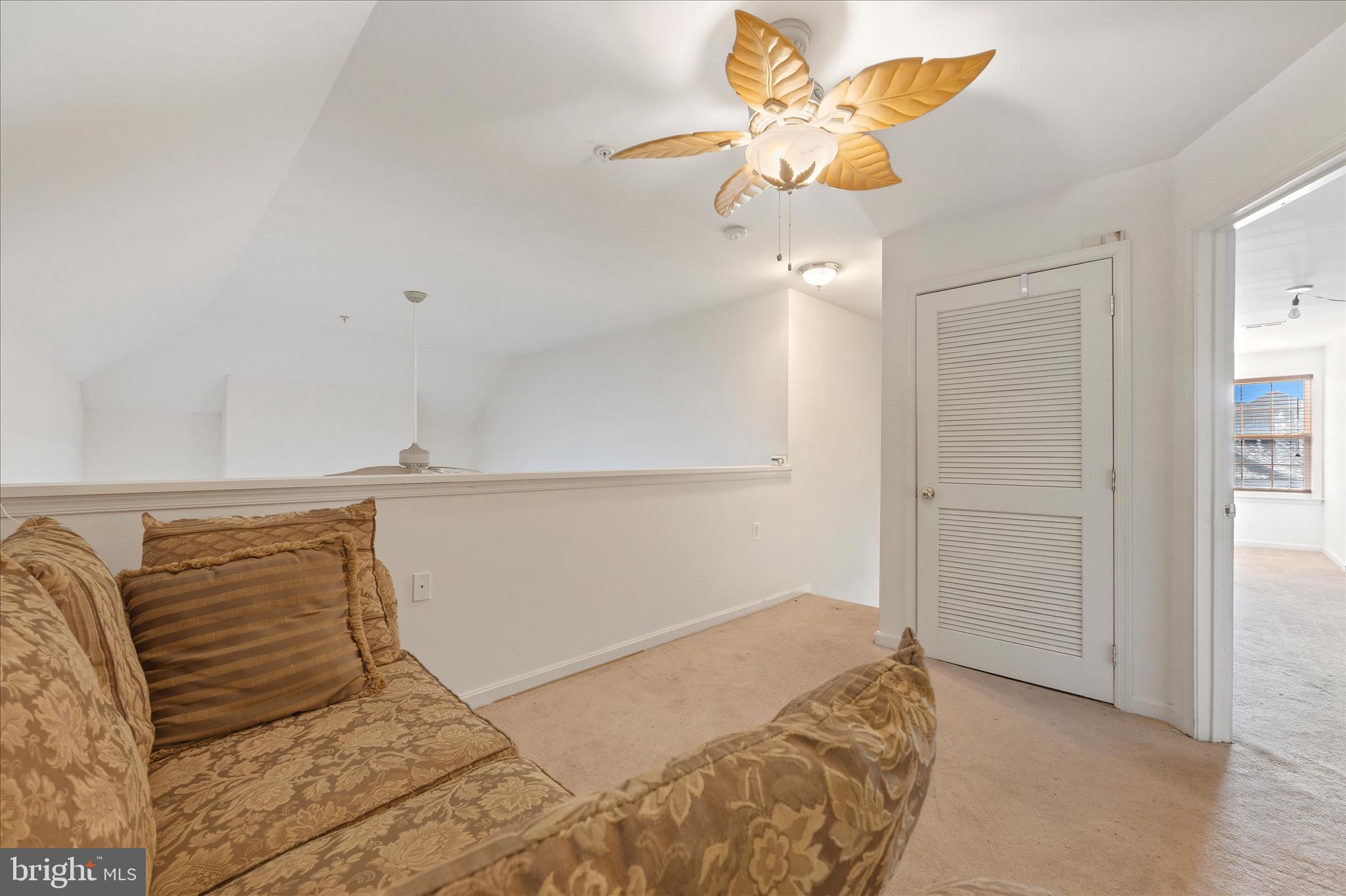 CAMERON GROVE - Residential