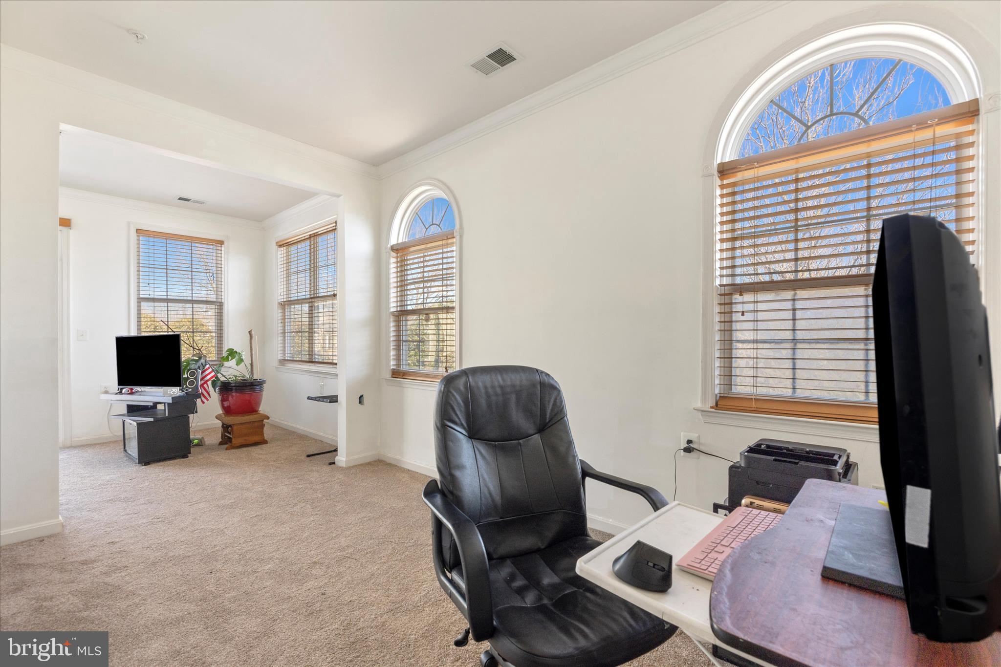 CAMERON GROVE - Residential