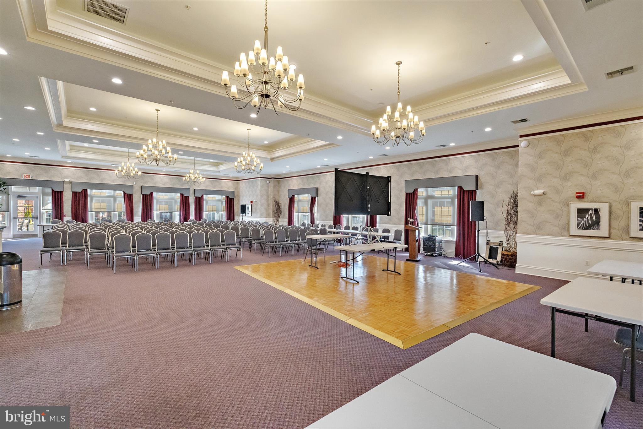 CAMERON GROVE - Residential