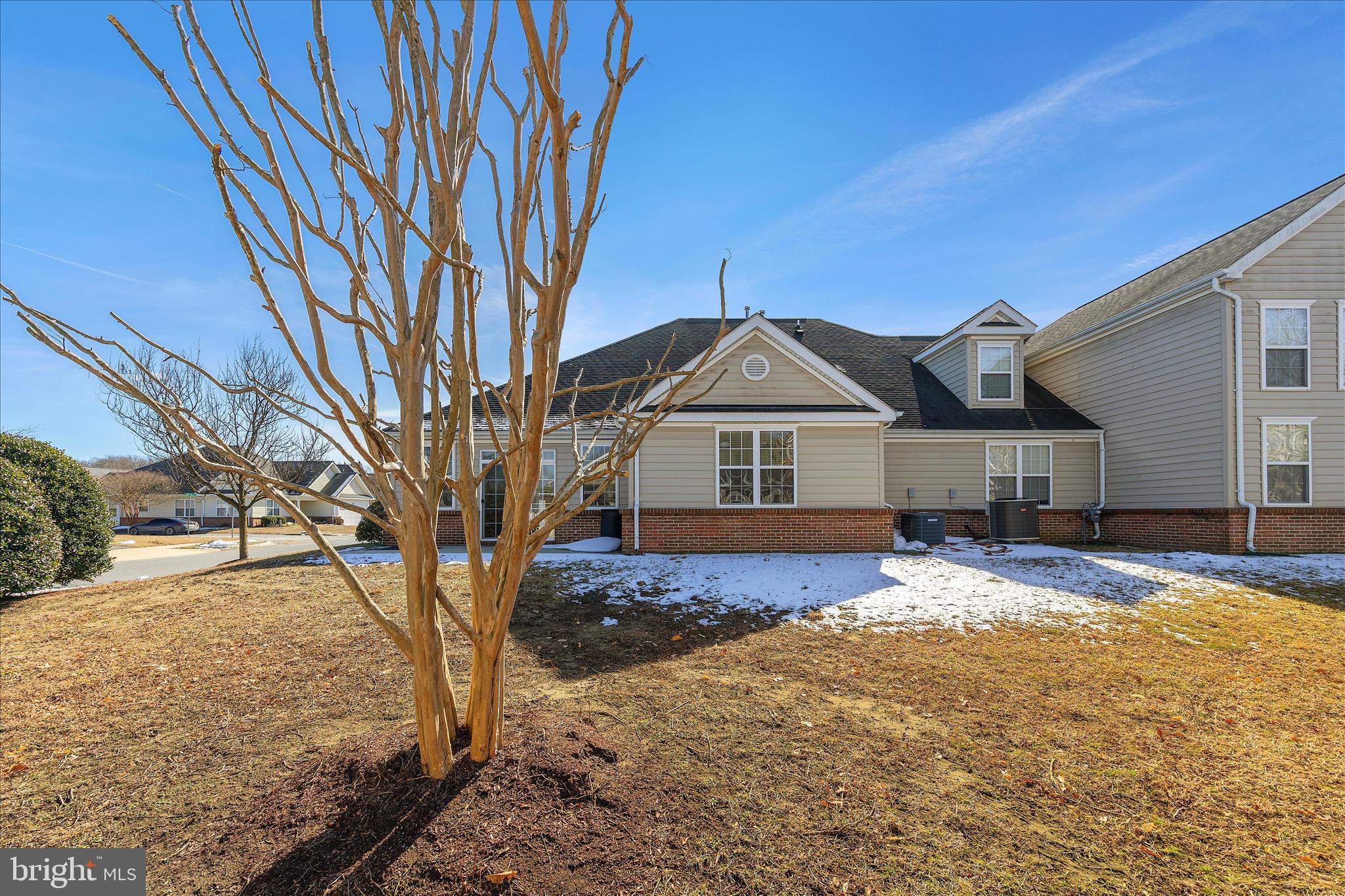 CAMERON GROVE - Residential