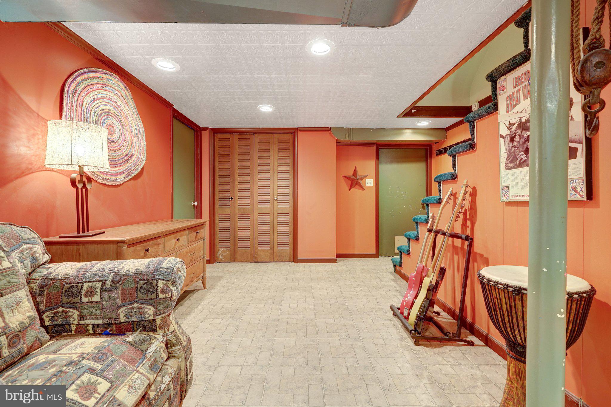 KENT GARDENS - Residential