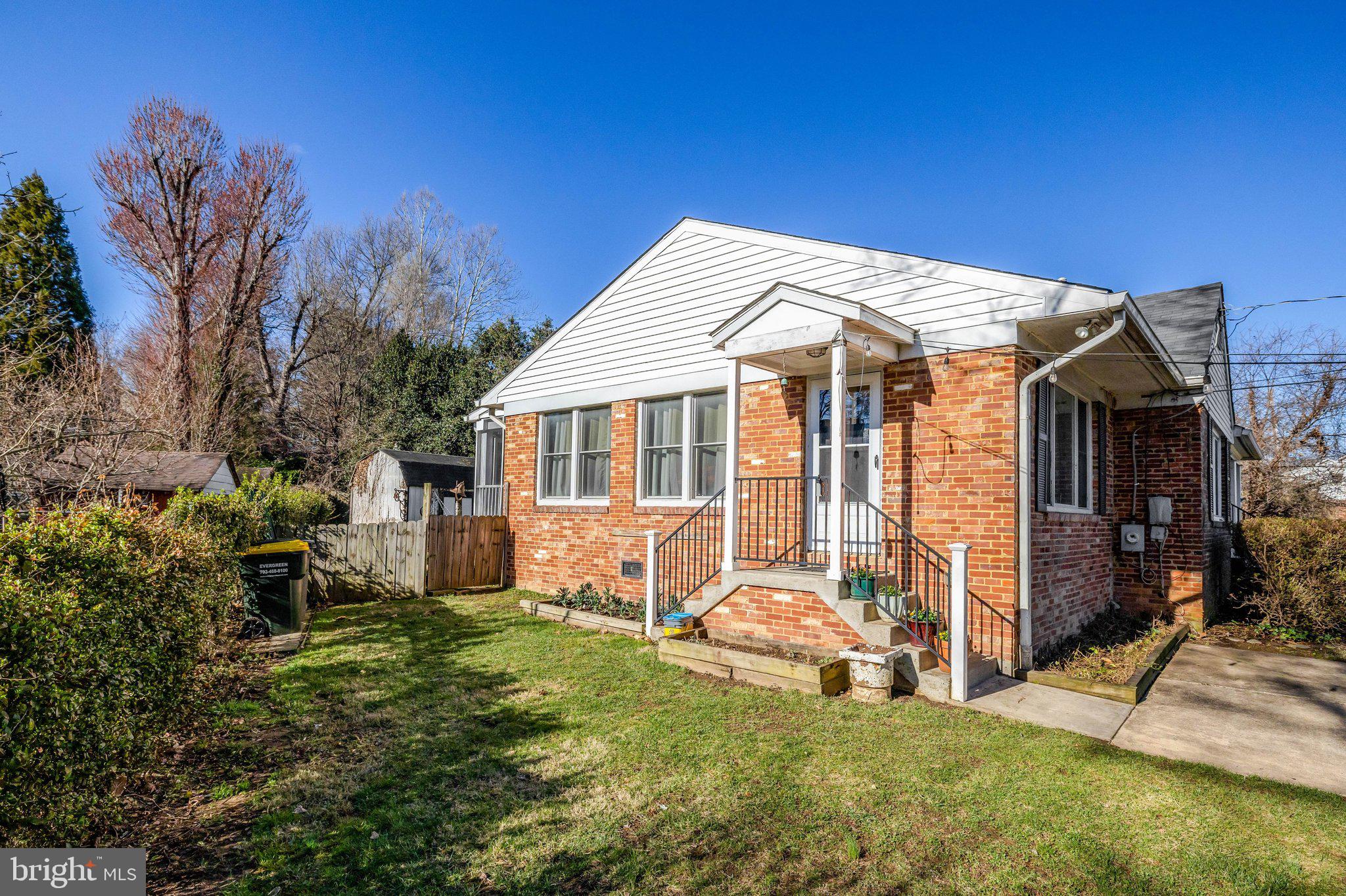 KENT GARDENS - Residential