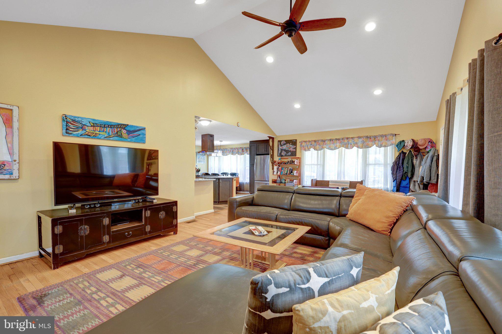 KENT GARDENS - Residential