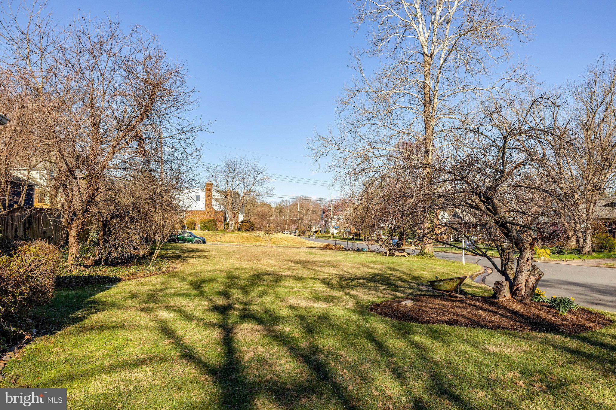 KENT GARDENS - Residential