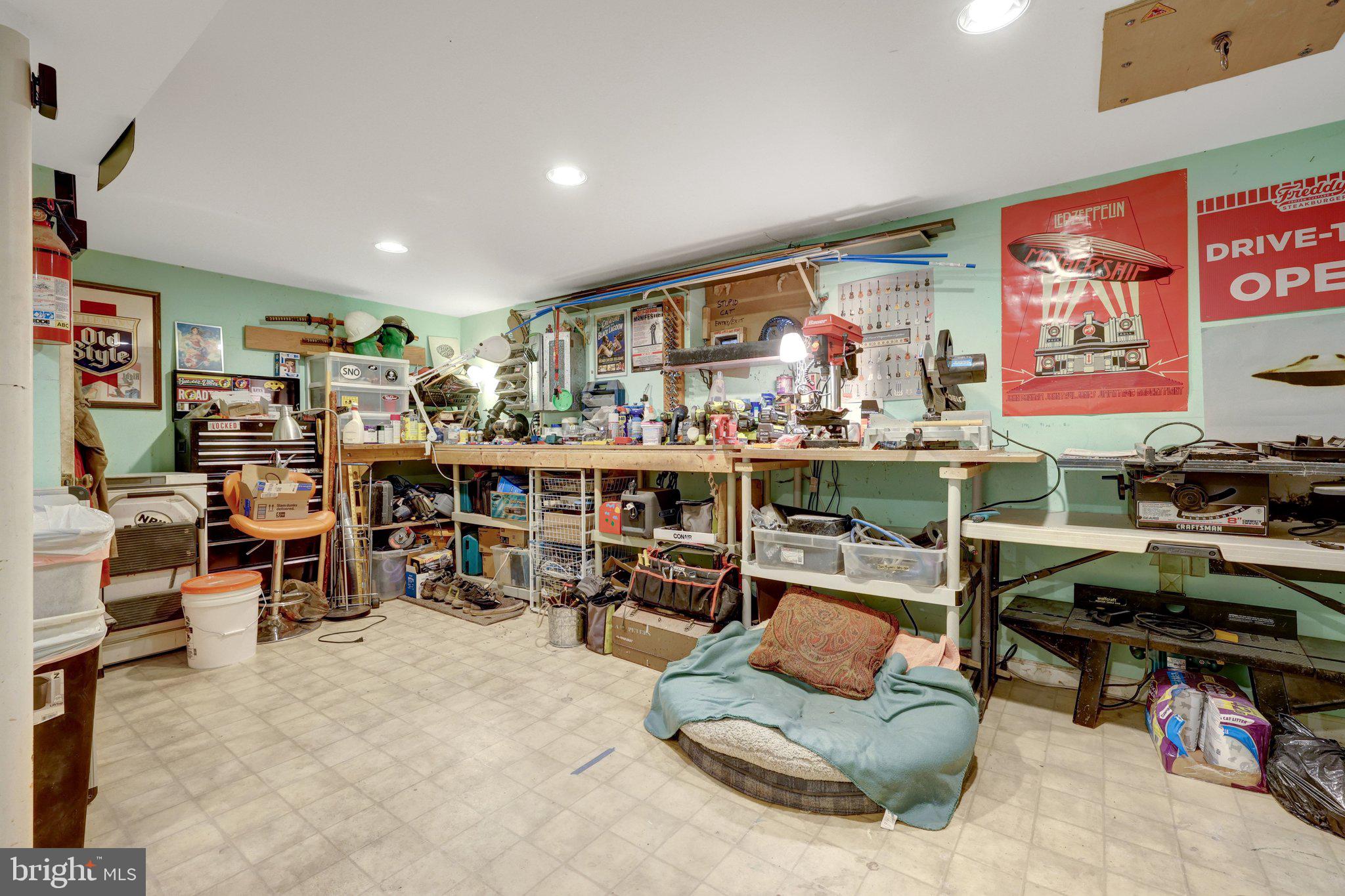 KENT GARDENS - Residential