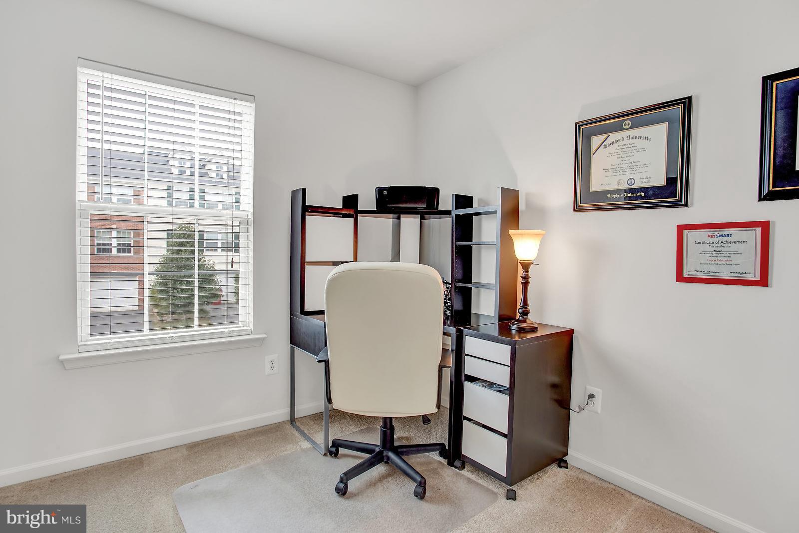 LAKELAND PLACE - Residential