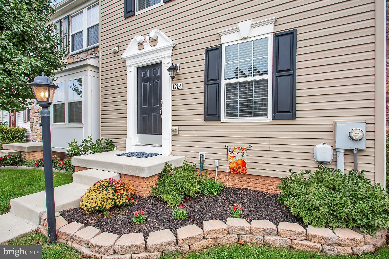 LAKELAND PLACE - Residential