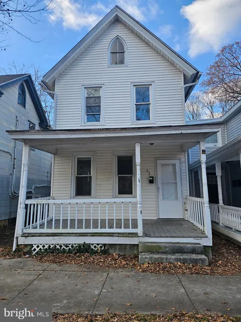 32 N Governors Avenue, Dover, DE MLS: DEKT2043728