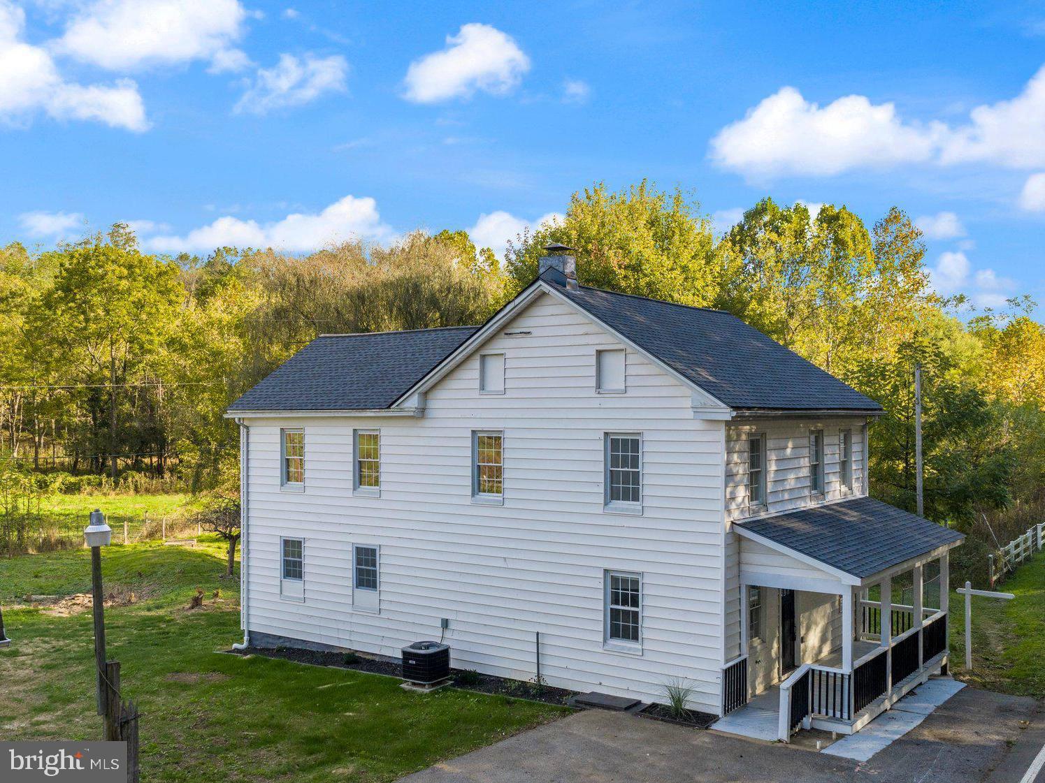 MIDDLETOWN - Residential