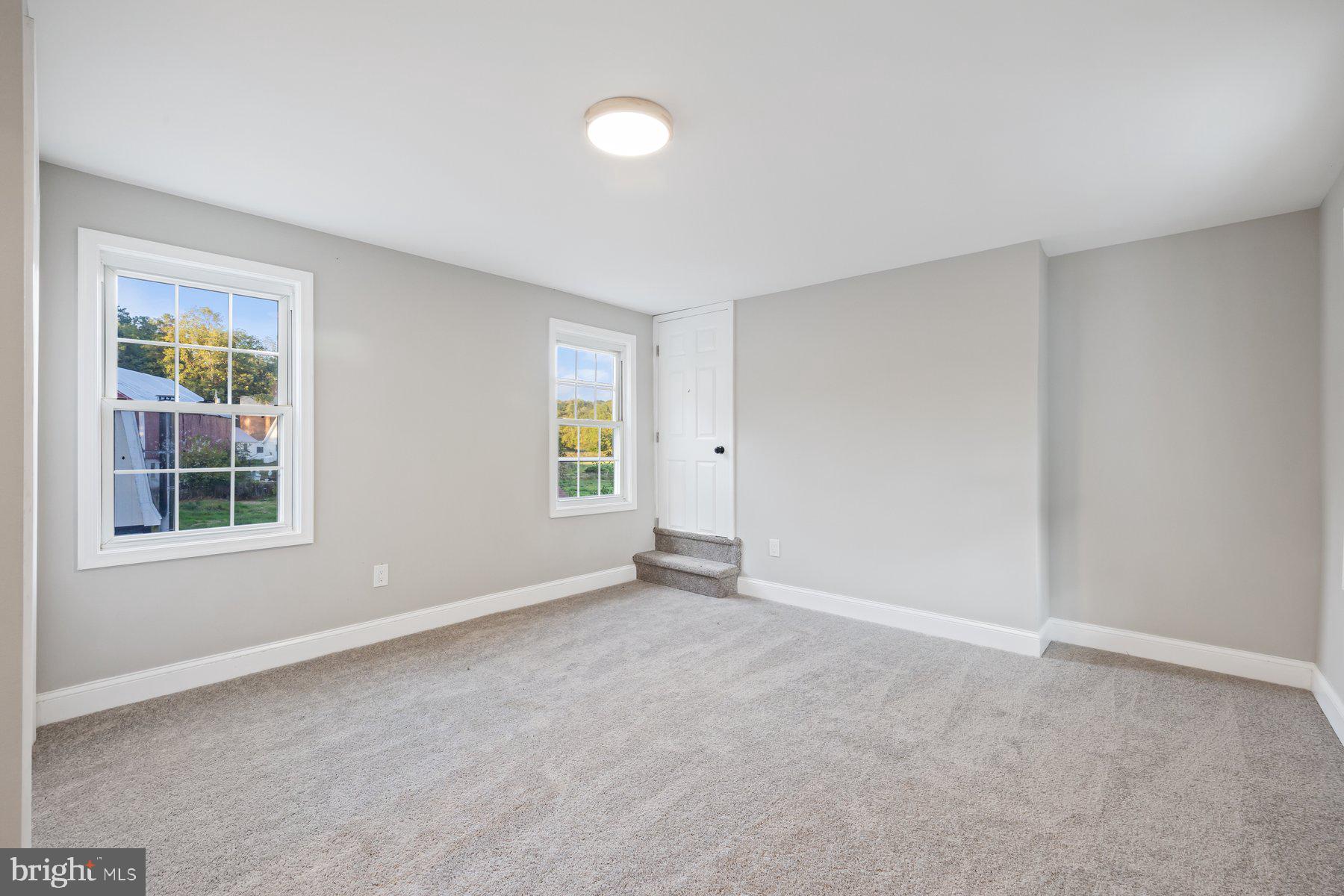 MIDDLETOWN - Residential