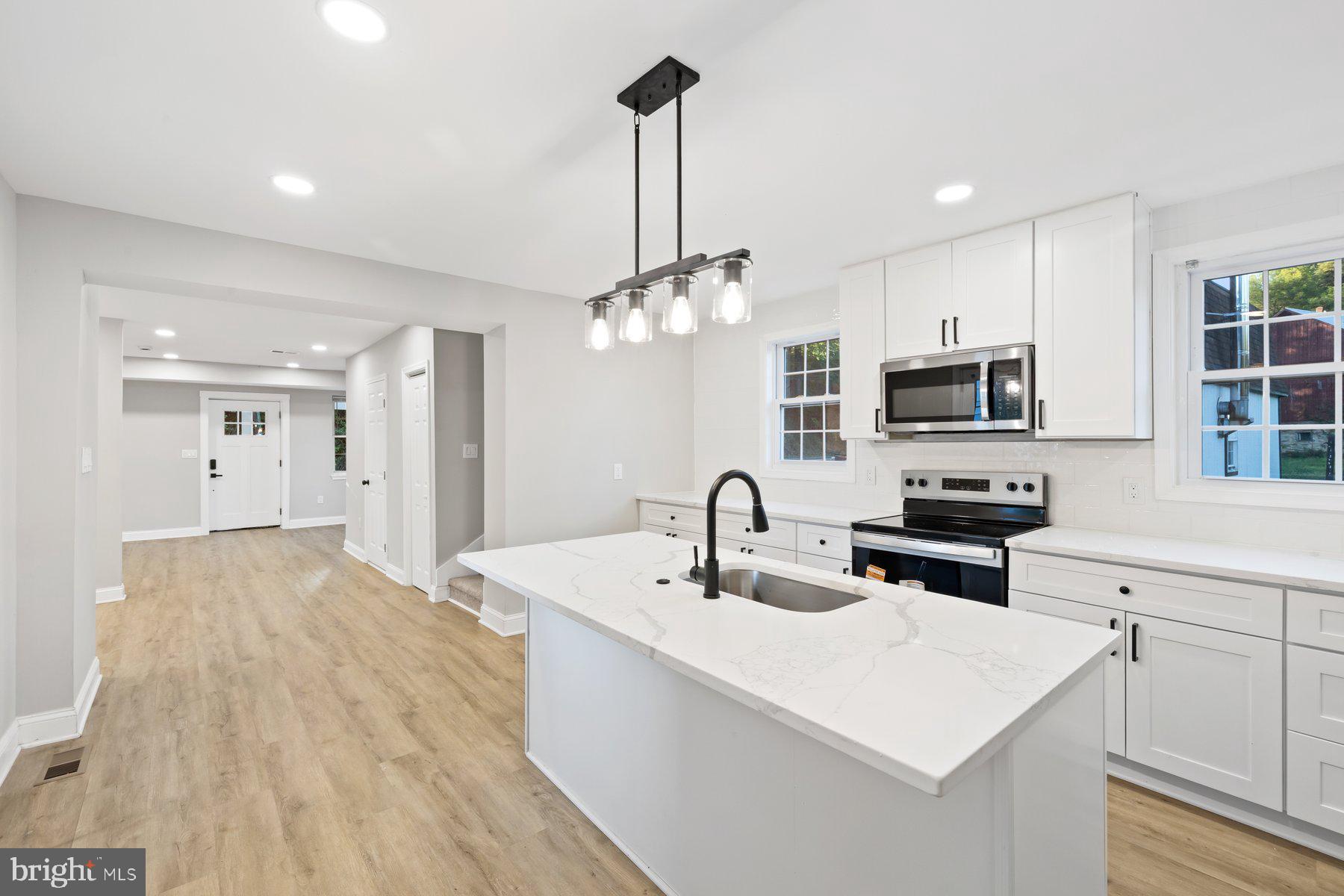 MIDDLETOWN - Residential