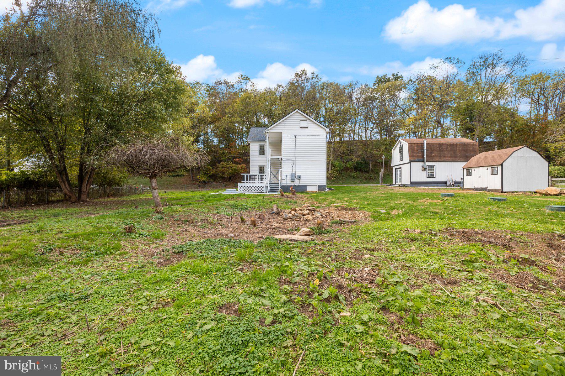 MIDDLETOWN - Residential