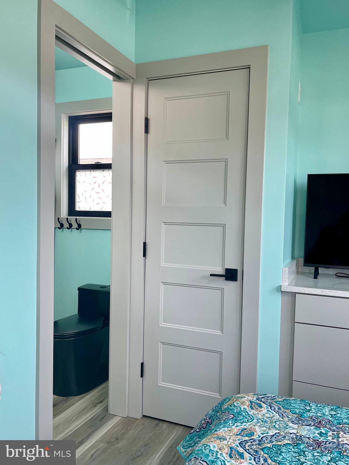 COLONIAL EAST MHP - Residential